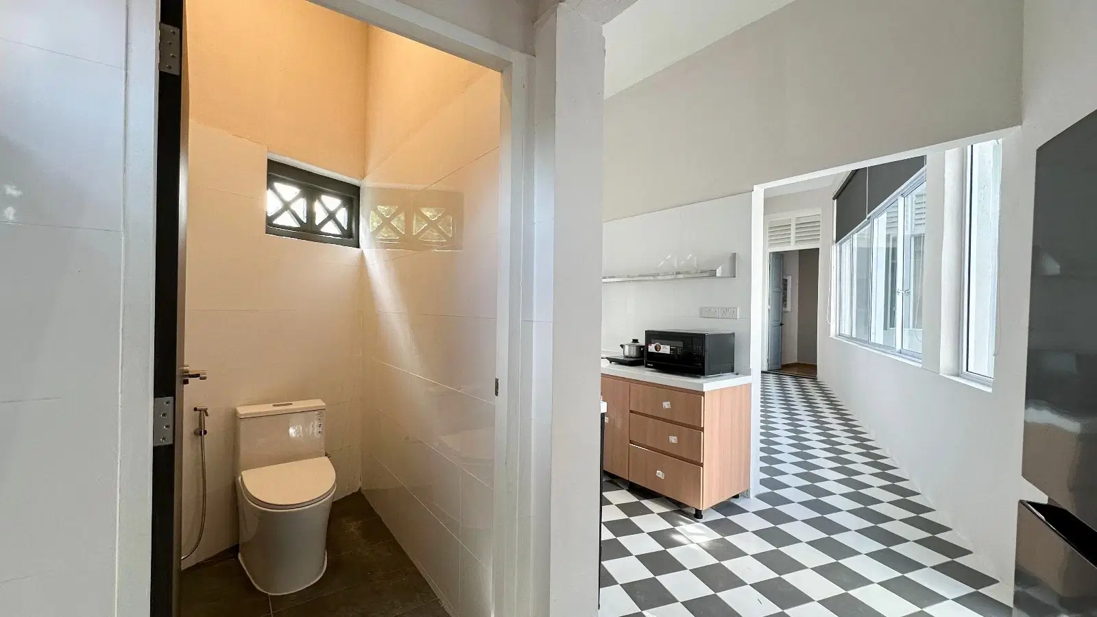 72A Joo Chiat Place, Singapore – Bathroom