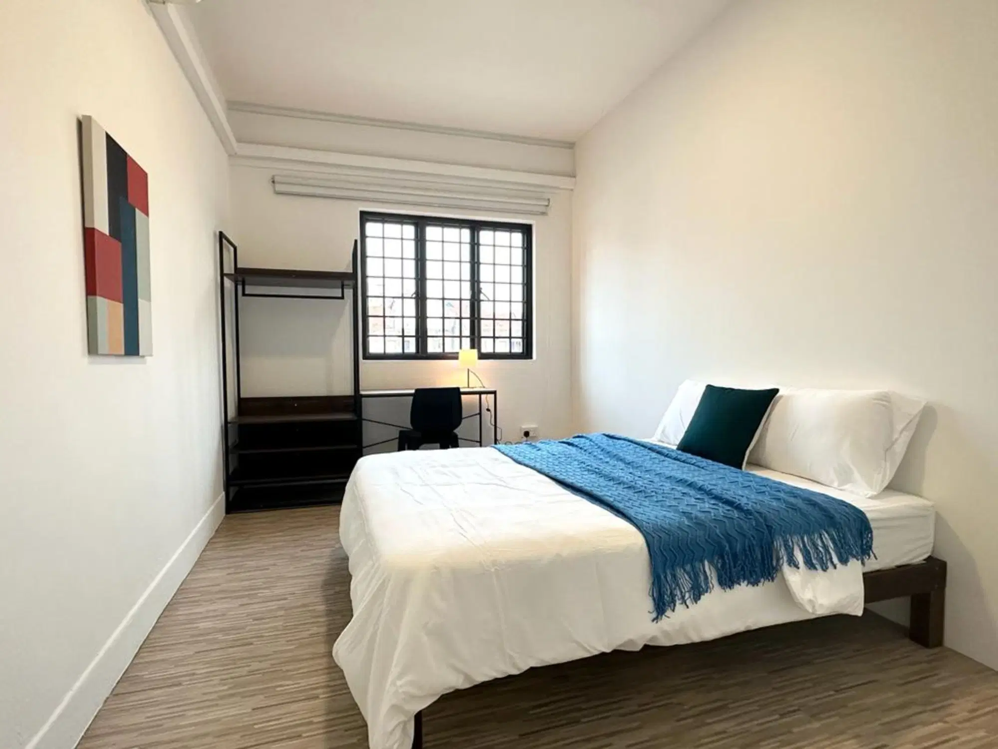Room in a 4 Bedroom Apartment, 21B Lor 13 Geylang, Singapore 388664 – TAP Lite