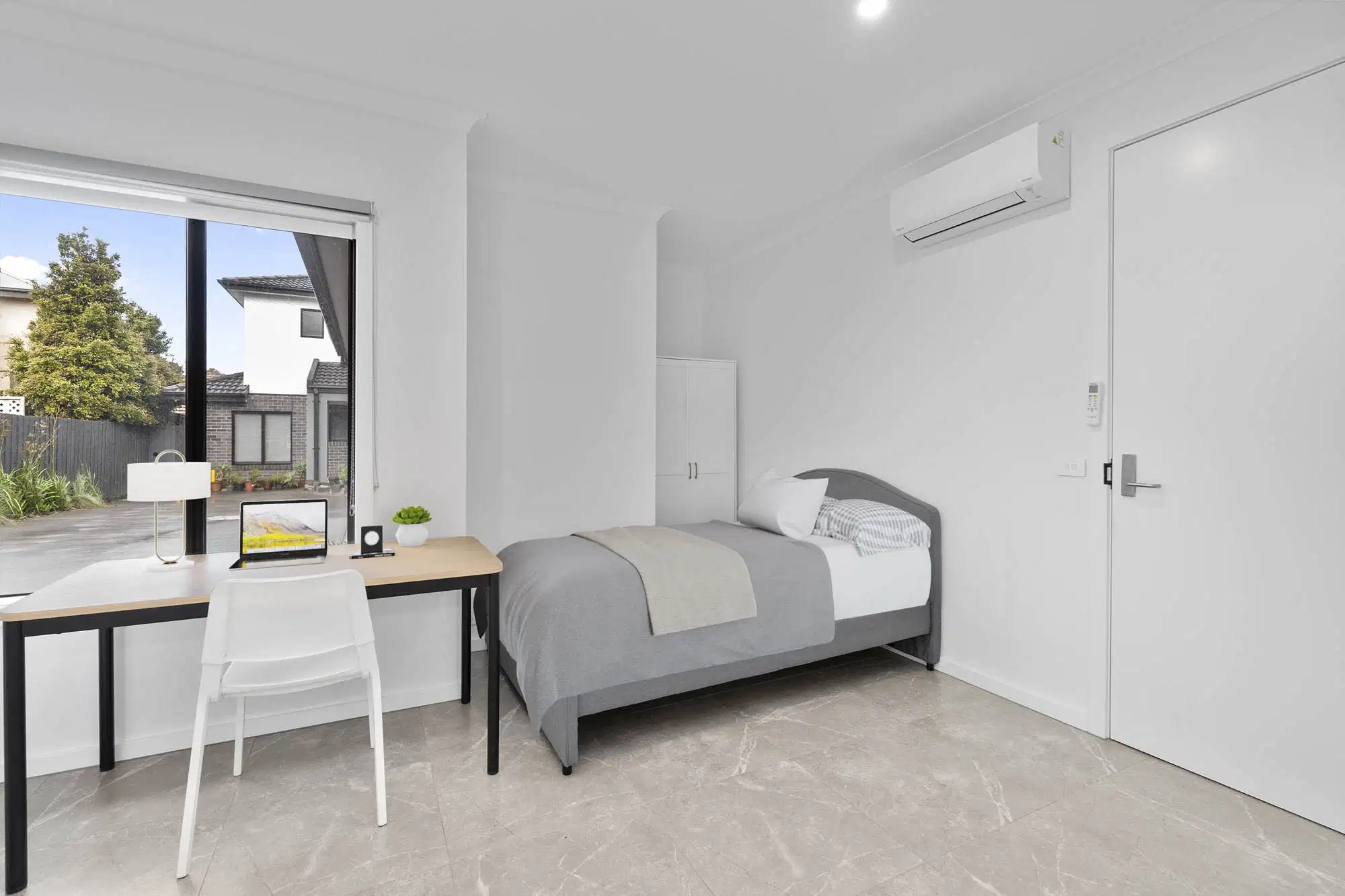Rooming Houses, 1/100 Wellington Road, Clayton, Melbourne