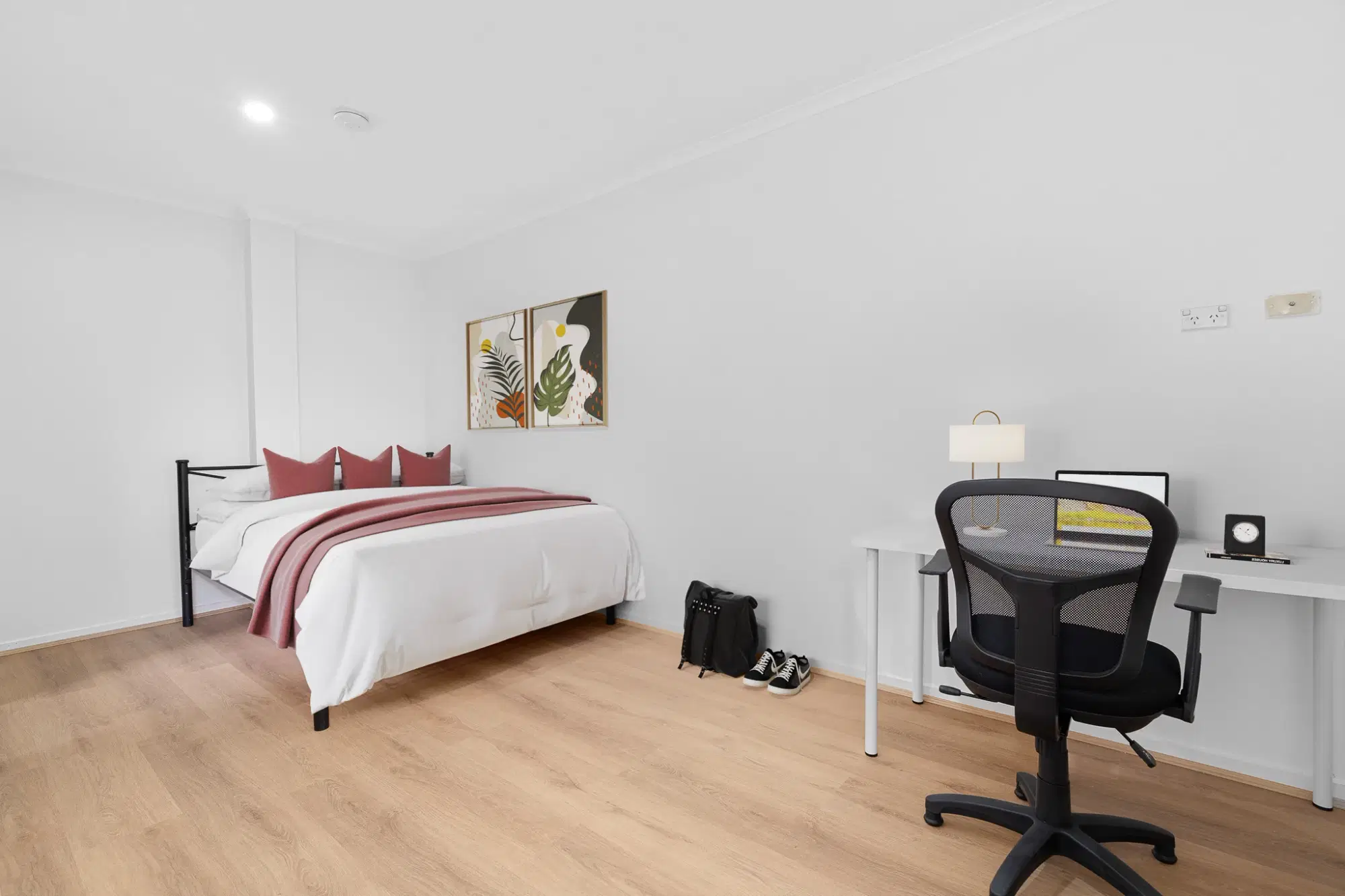 Rooming Houses,20 Renver Road, Clayton, Melbourne