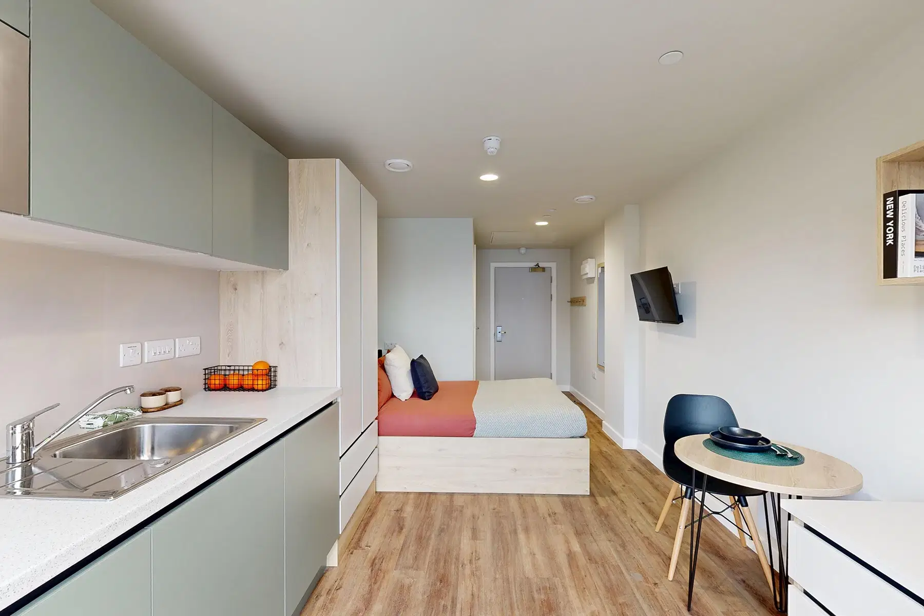 Burley Studios, Leeds – Classic Plus Studio