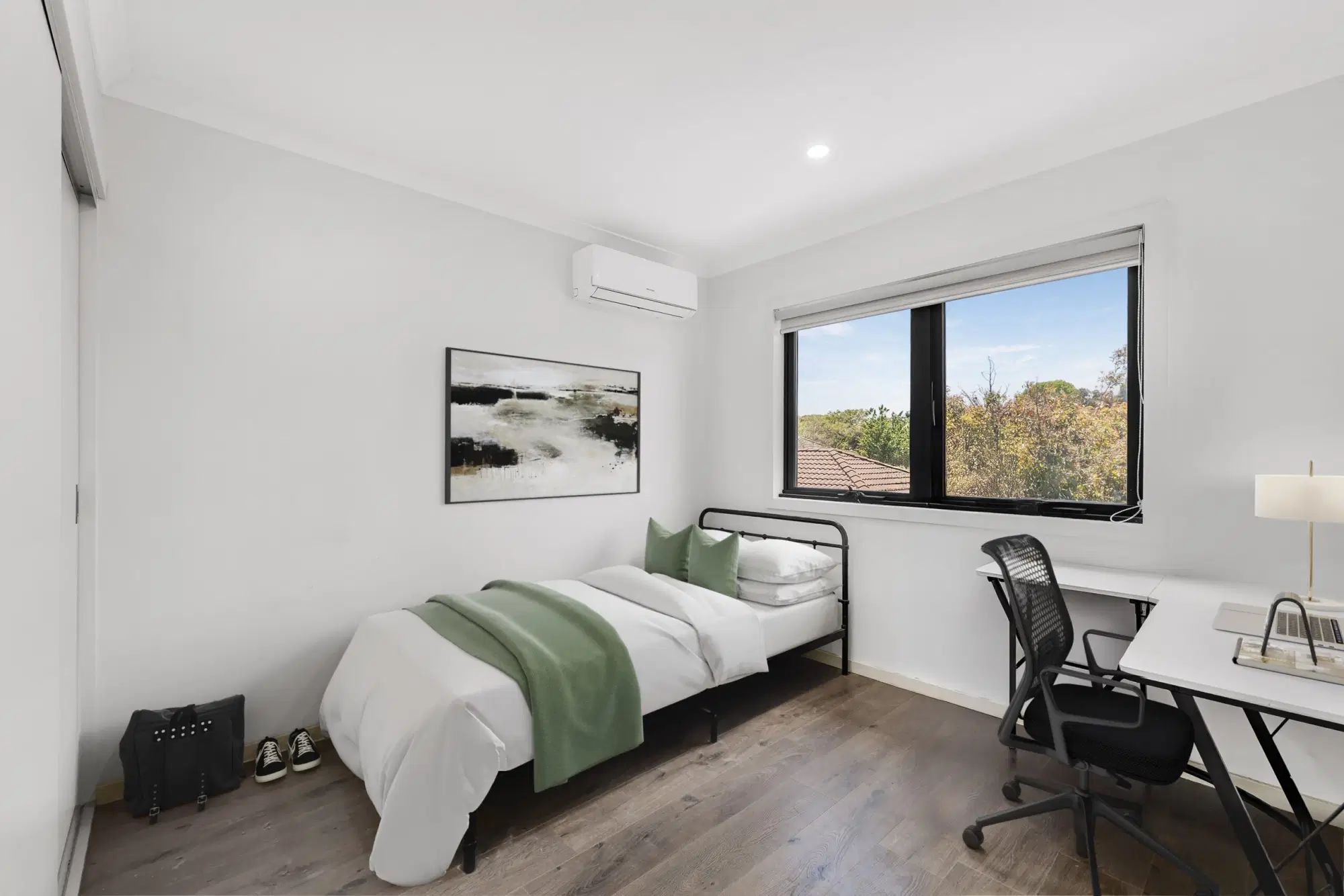 Rooming Houses,2/13 Thompson Street, Clayton, Melbourne – Double Room Ensuite