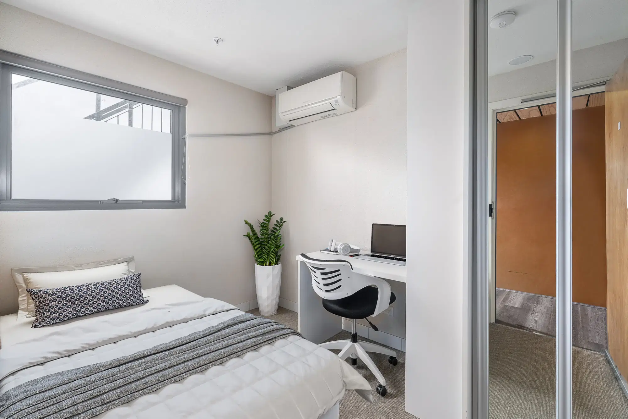 RoomingKos Dudley, Melbourne – Standard Ensuite