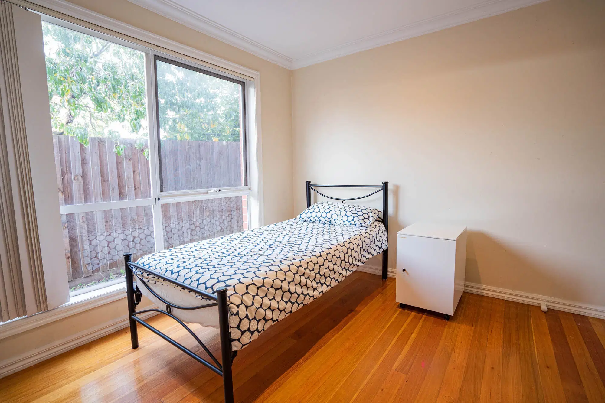 Rooming Houses,44 Batesford Road, Malvern East, Melbourne – Single Room
