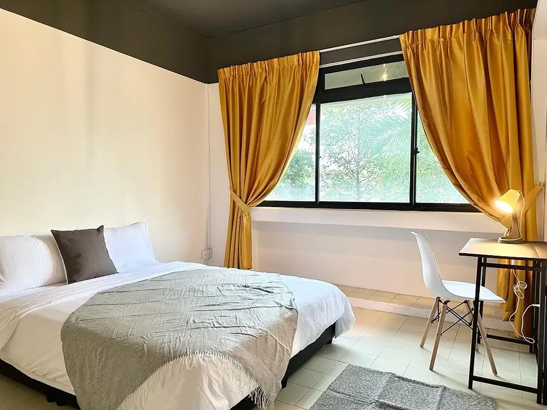 45 Feng Lai Mansion, Singapore