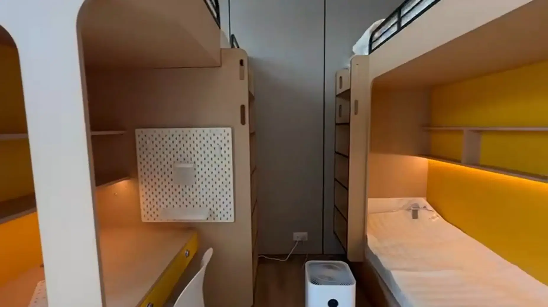 Dwell Ho Man Tin, Hong Kong – Deluxe Twin Room (Duplex)