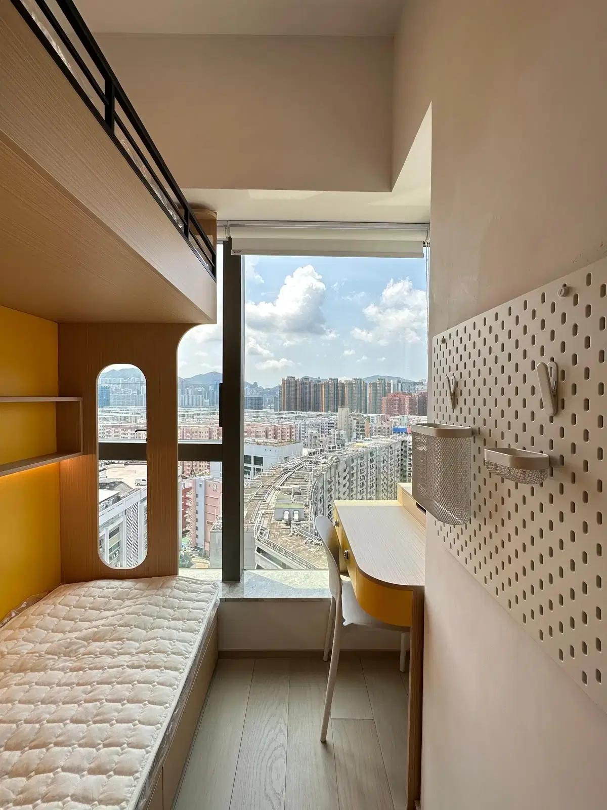 Dwell Ho Man Tin, Hong Kong – Premium Single Room