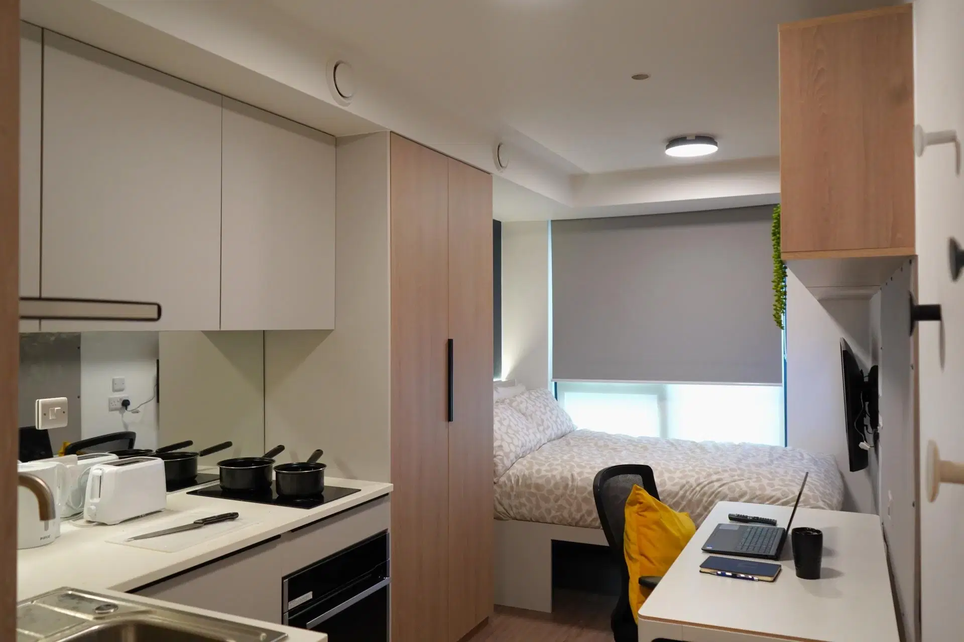 Unilife Castle Way, Southampton – Classic Studio