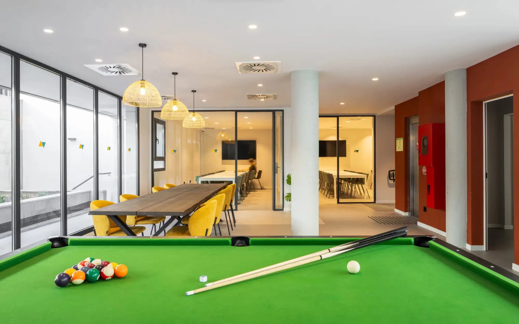 Amro Salamanca, Salamanca – Amenities