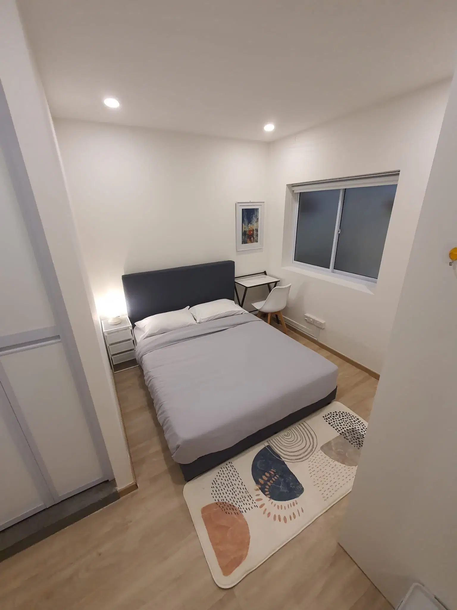 Room in a 4 Bedroom Apartment, 78 Moh Guan Terrace, Singapore 162078