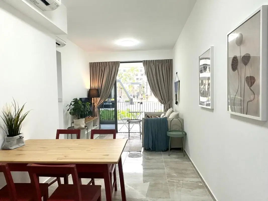 Room in a 3 Bedroom Apartment, 20 Serangoon North Avenue 1, Singapore 554337 – Common Area