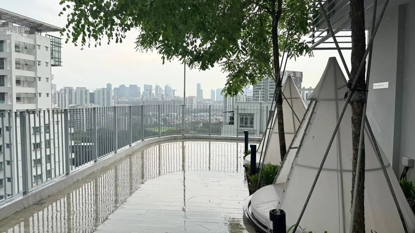 Room in a 4 Bedroom Apartment, 27 Moulmein Rise, Singapore 308140 – Exterior