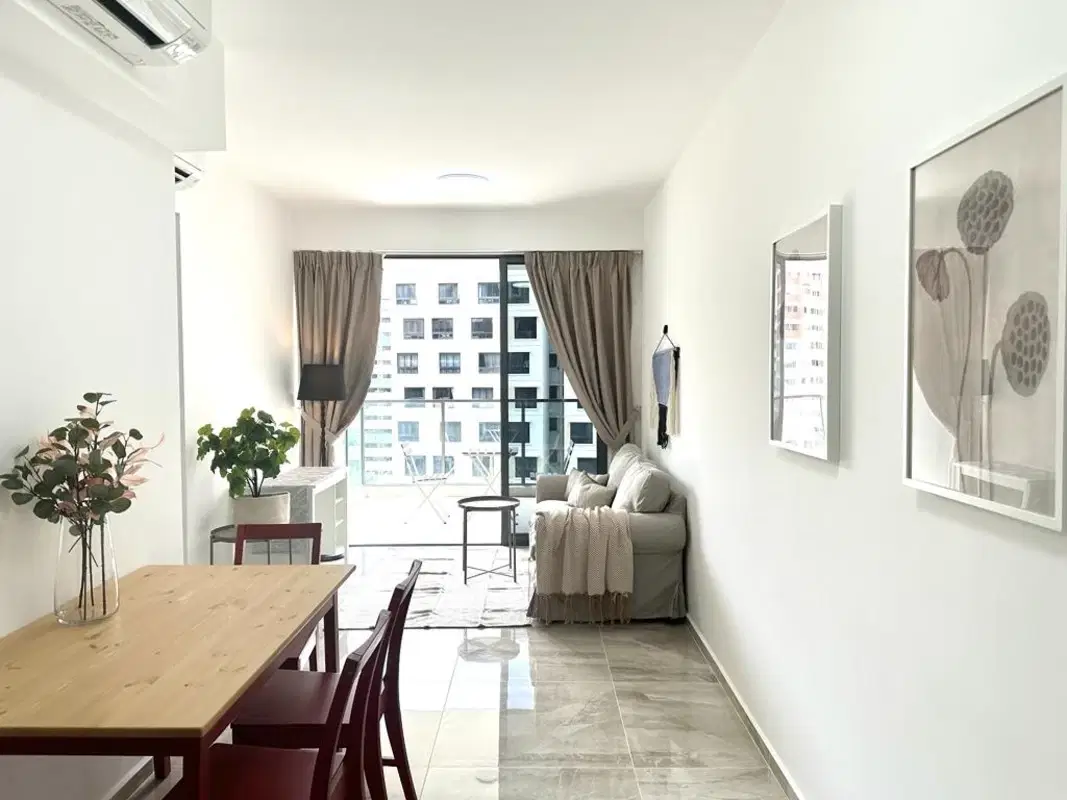 Room in a 3 Bedroom Apartment, 26 Serangoon North Avenue 1, Singapore 554340 – Common Area
