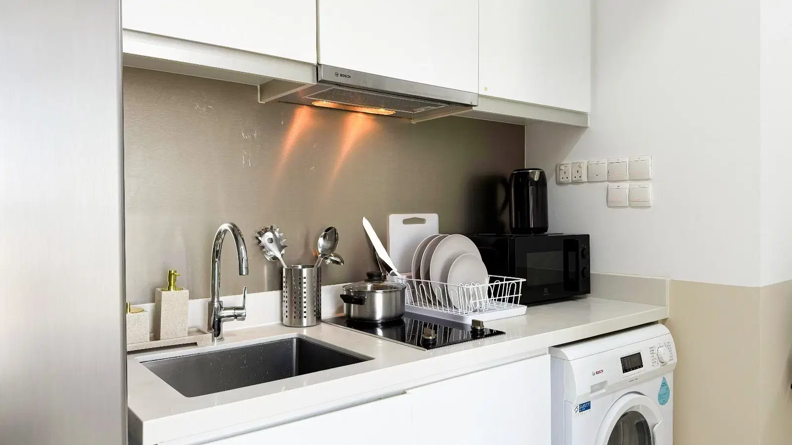 Room in a 3 Bedroom Apartment, Neem Tree Condominium, 30 Jalan Kemaman, Singapore 329341 – Amenities