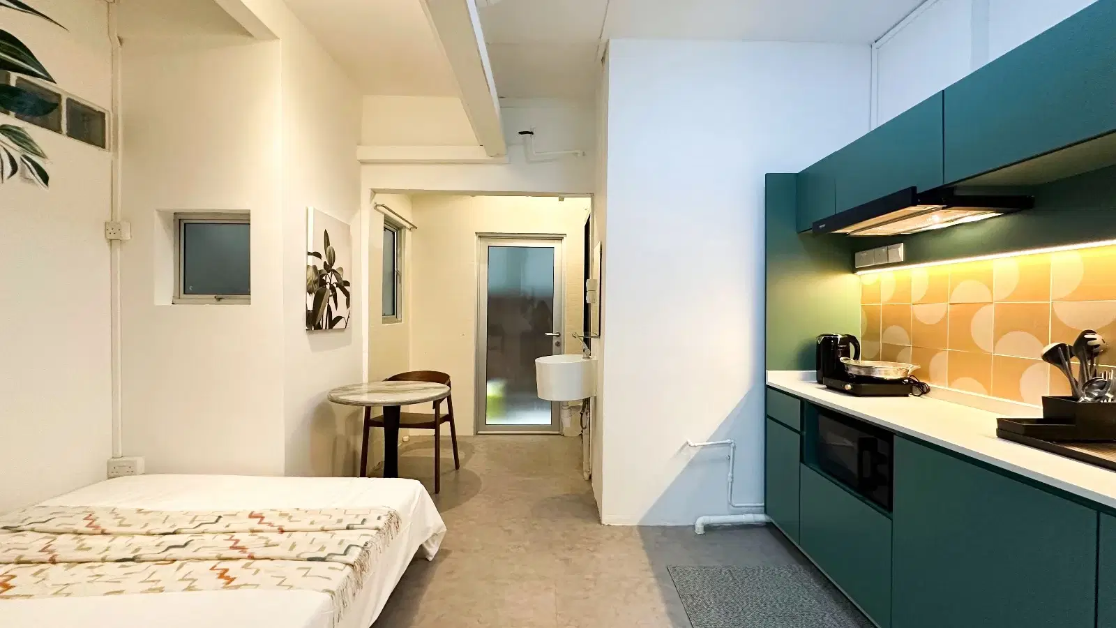 Room In A 5 Bedroom Apartment, 100 Oxley Rise, Singapore 238701 – Kitchen