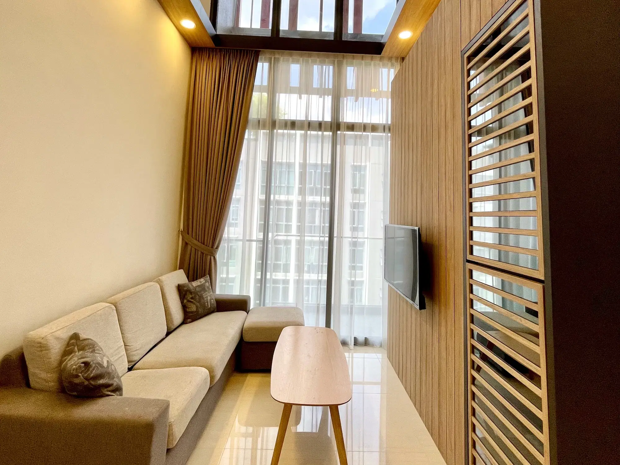 Room In A 3 Bedroom Apartment, 1 Lorong 27 Geylang, Singapore 388153 – Common Area