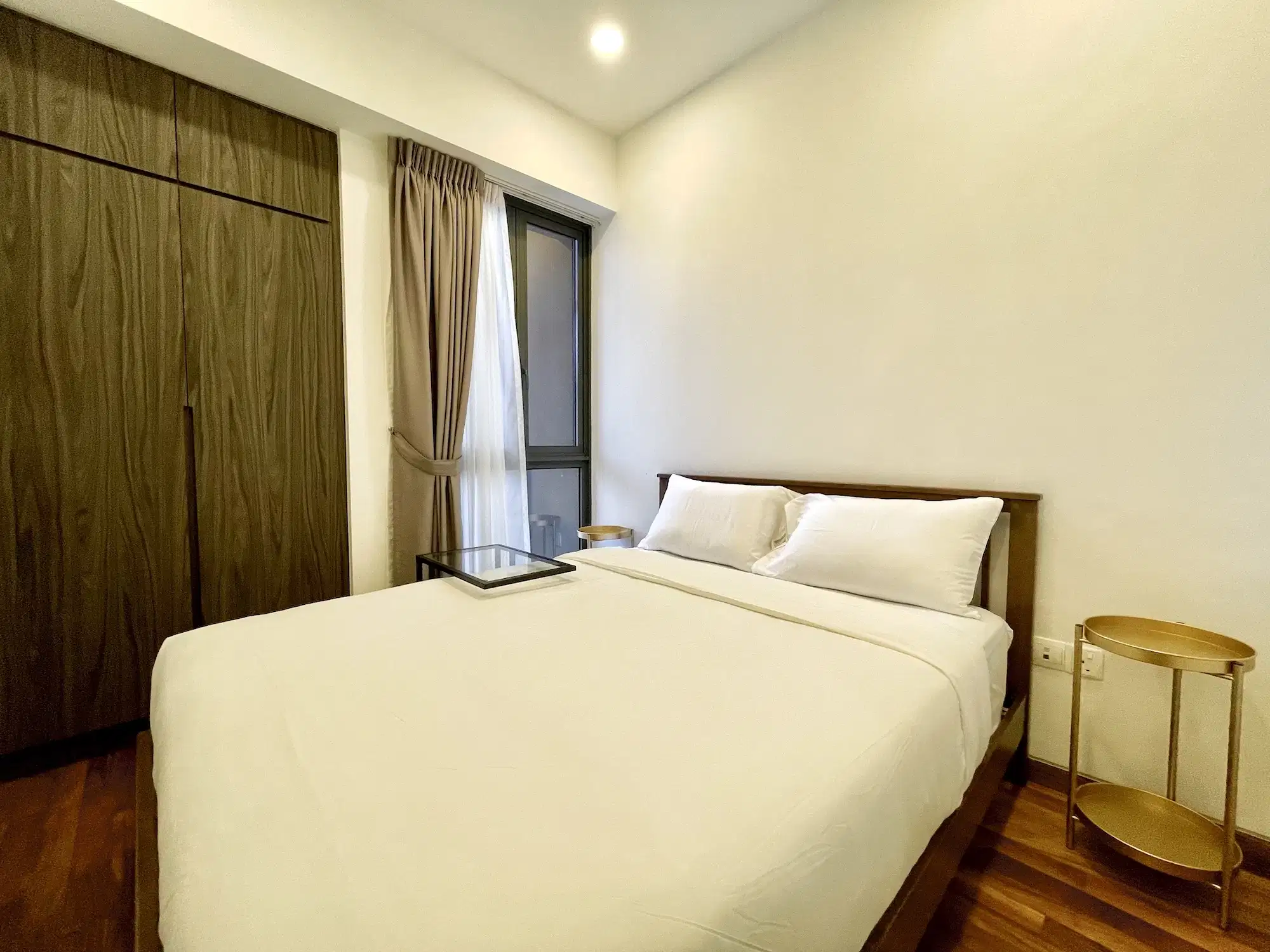 Room In A 3 Bedroom Apartment, 1 Lorong 27 Geylang, Singapore 388153