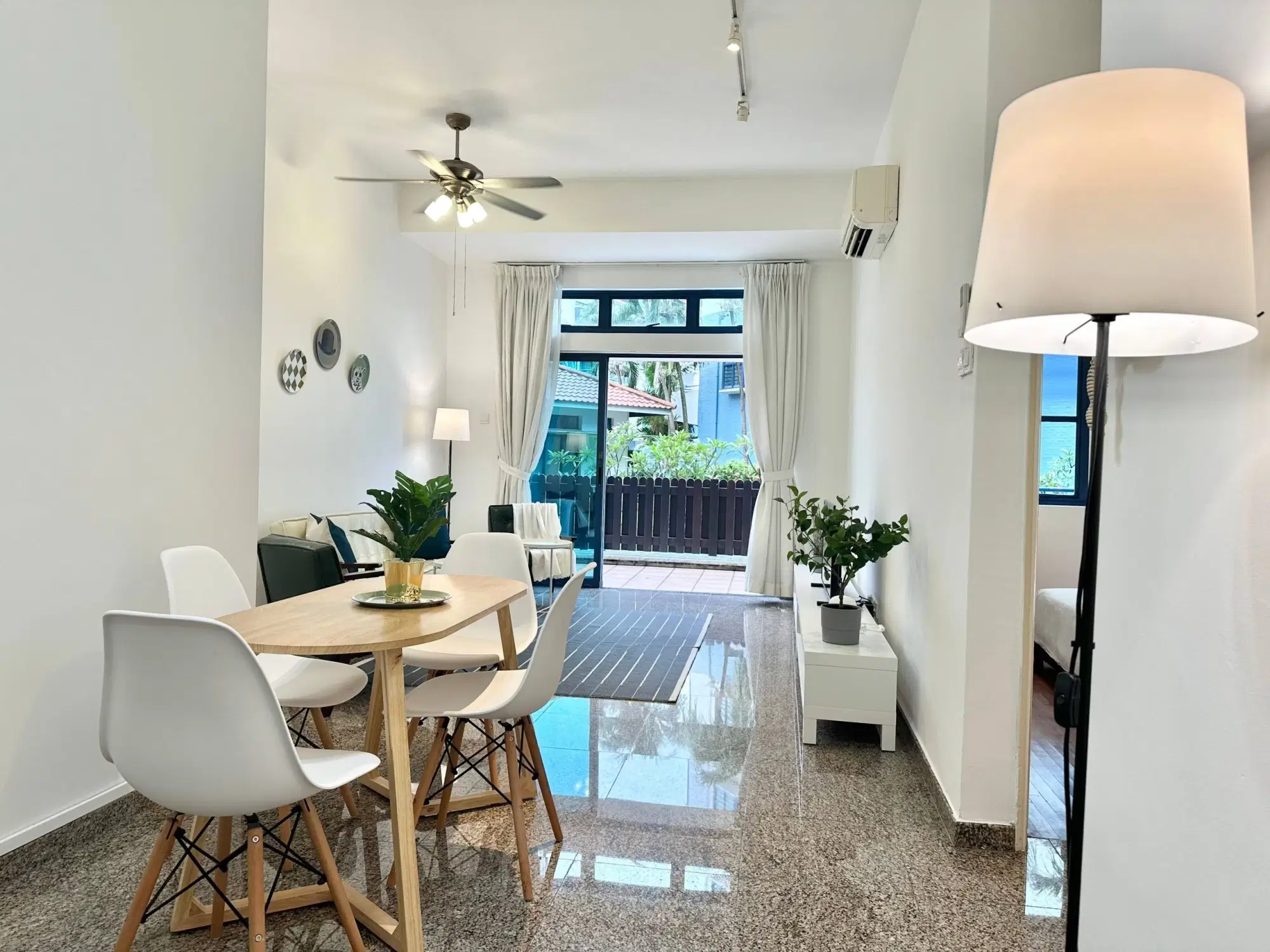 Room in a 2 Bedroom Apartment, 19 Shelford Road, Singapore 288408 – Amenities