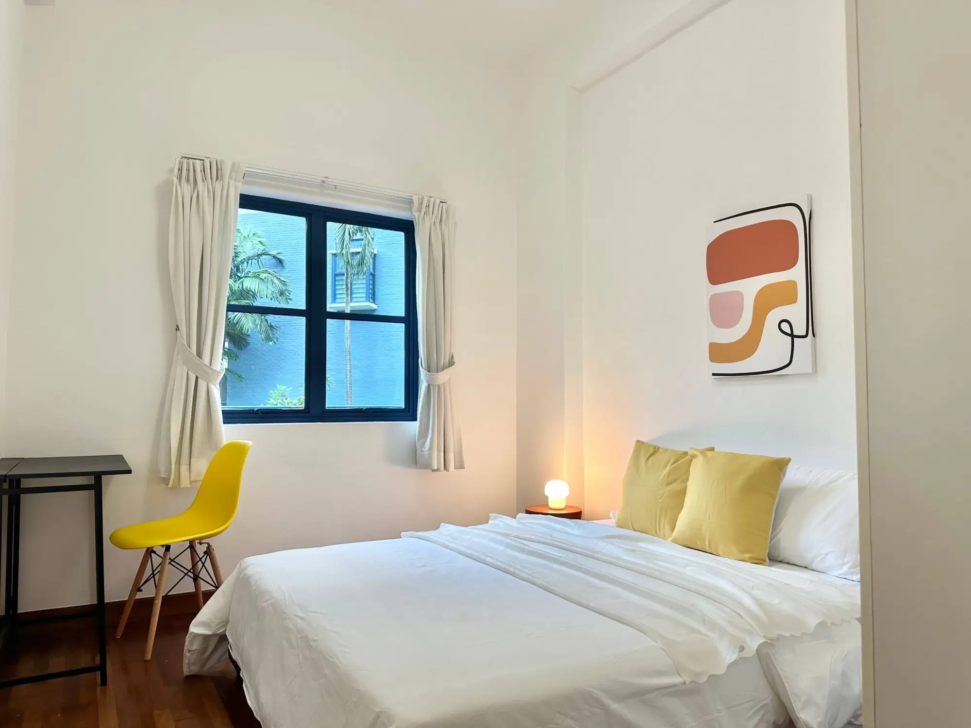 Room in a 2 Bedroom Apartment, 19 Shelford Road, Singapore 288408
