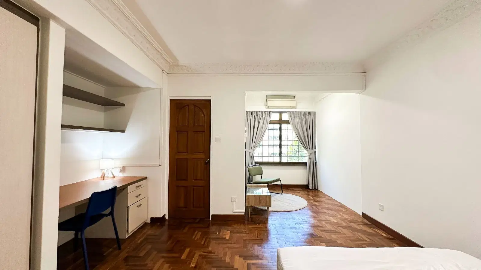 Room in a 5 Bedroom Apartment, 2 Pandan Valley, Singapore 597626 – Bedroom