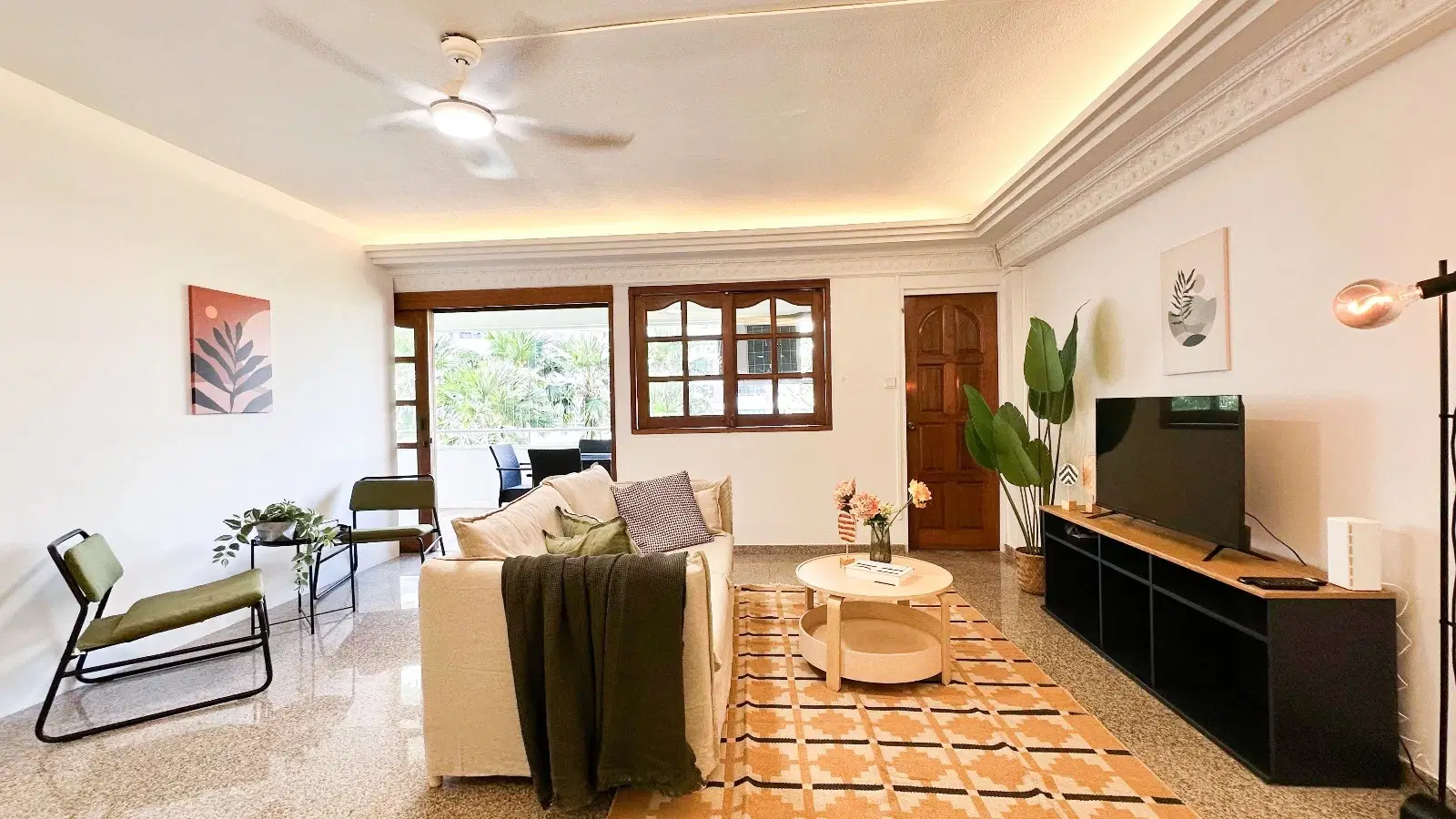 Room in a 5 Bedroom Apartment, 2 Pandan Valley, Singapore 597626 – Common Area