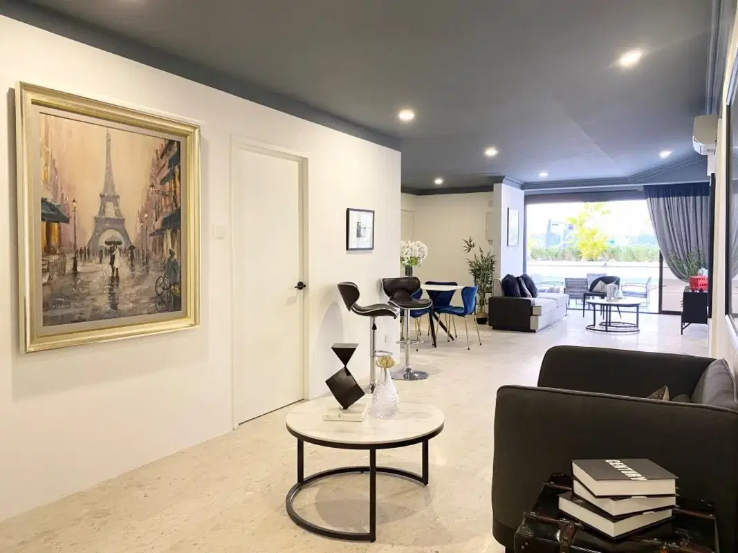 Room in a 6 Bedroom Apartment, 6C Duke's Road, Singapore 268886 – Common Area