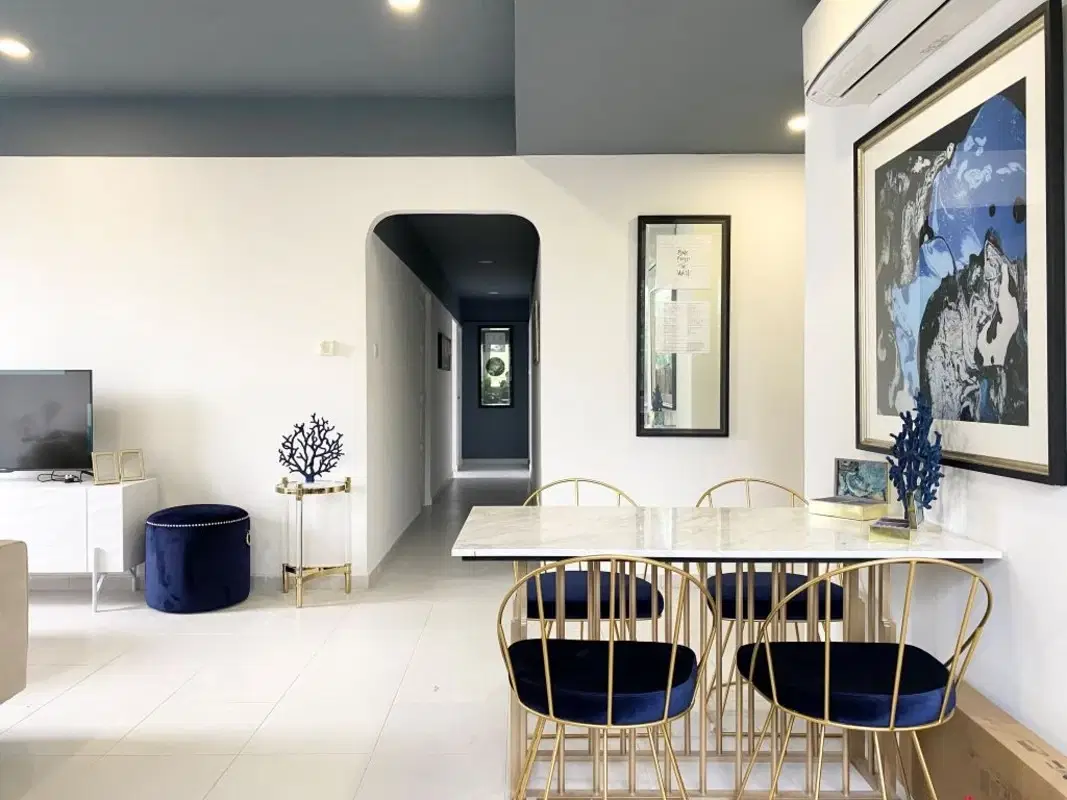 Room in a 5 Bedroom Apartment, 8 Duke's Road, Singapore 268888 – Common Area