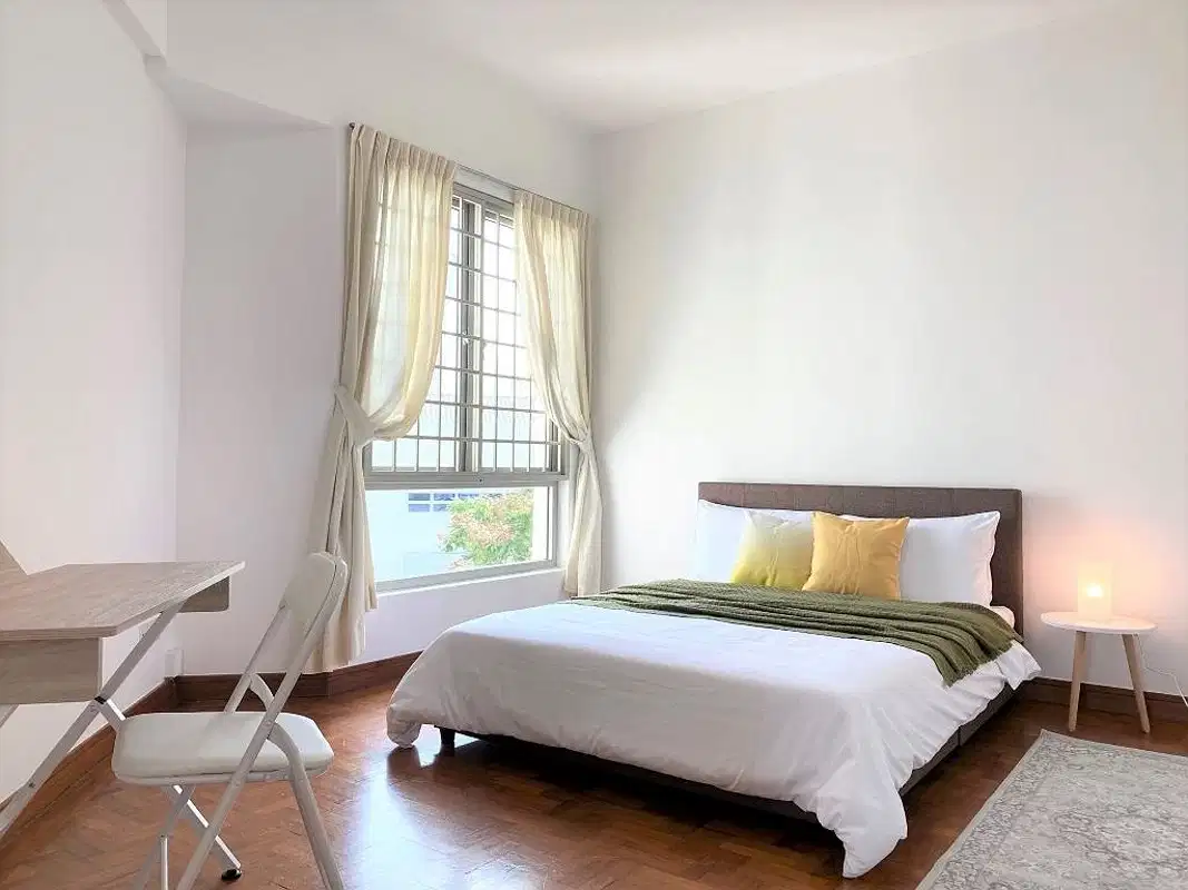 Room in a 3 Bedroom Apartment, 991 Bukit Timah Road, Singapore 589630