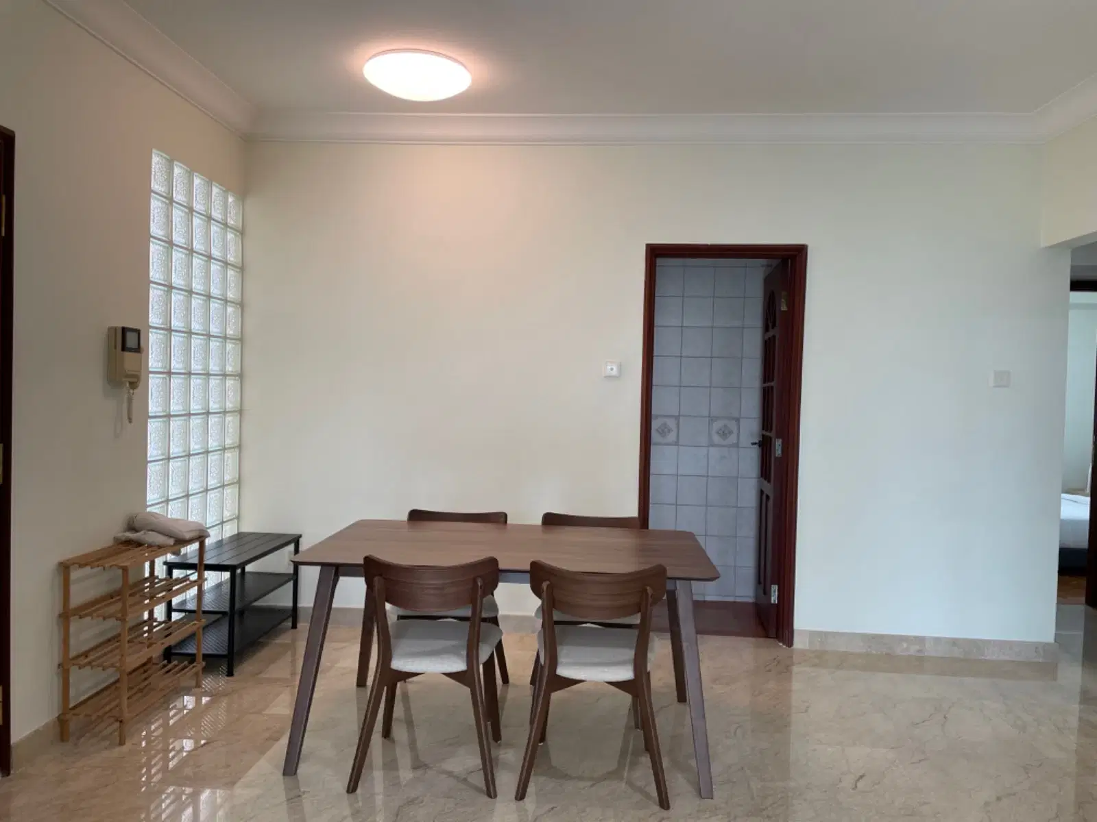 Room in a 3 Bedroom Apartment, 17 Shanghai Road, Singapore 248191 – Common Area