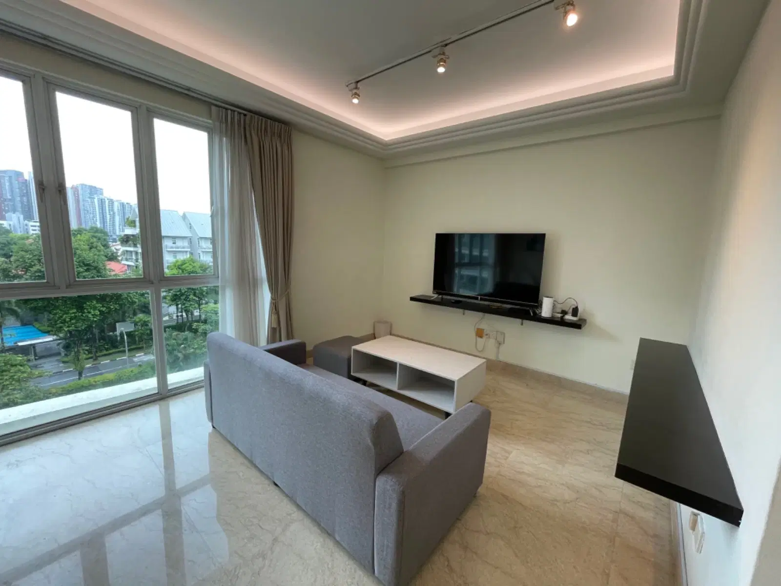 Room in a 3 Bedroom Apartment, 17 Shanghai Road, Singapore 248191 – Common Area