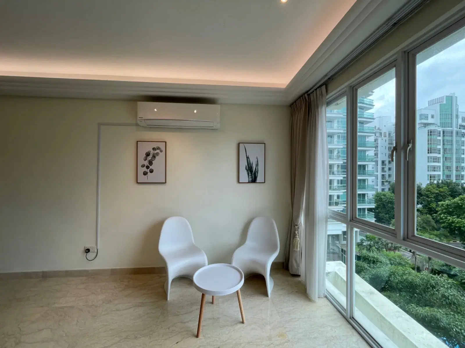 Room in a 3 Bedroom Apartment, 17 Shanghai Road, Singapore 248191 – Common Area