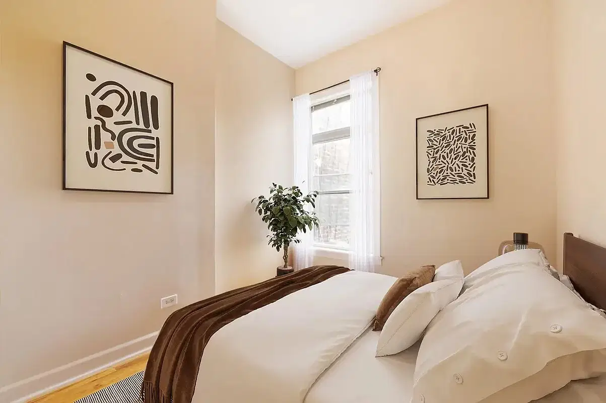June Homes 60612, Chicago – #1587B: Near West Side