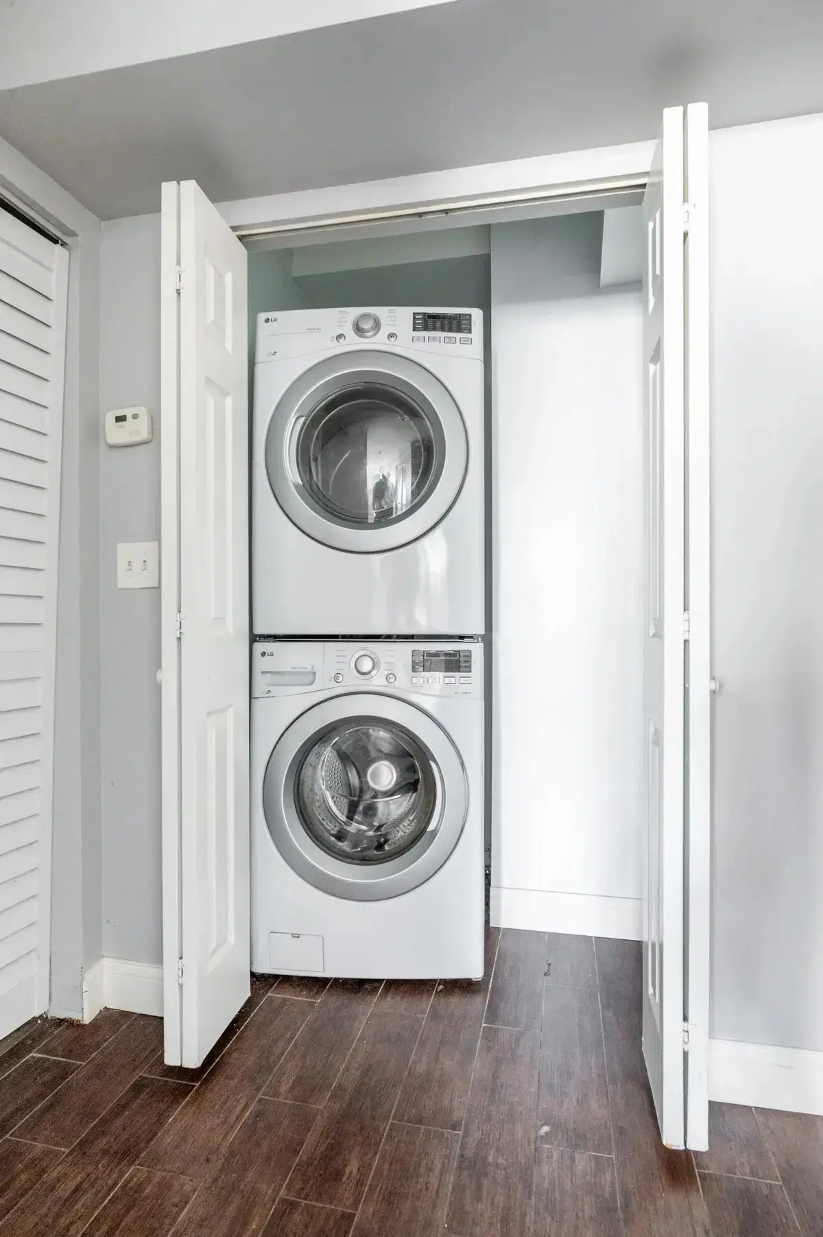 June Homes 60612, Chicago – #1587C: Near West Side