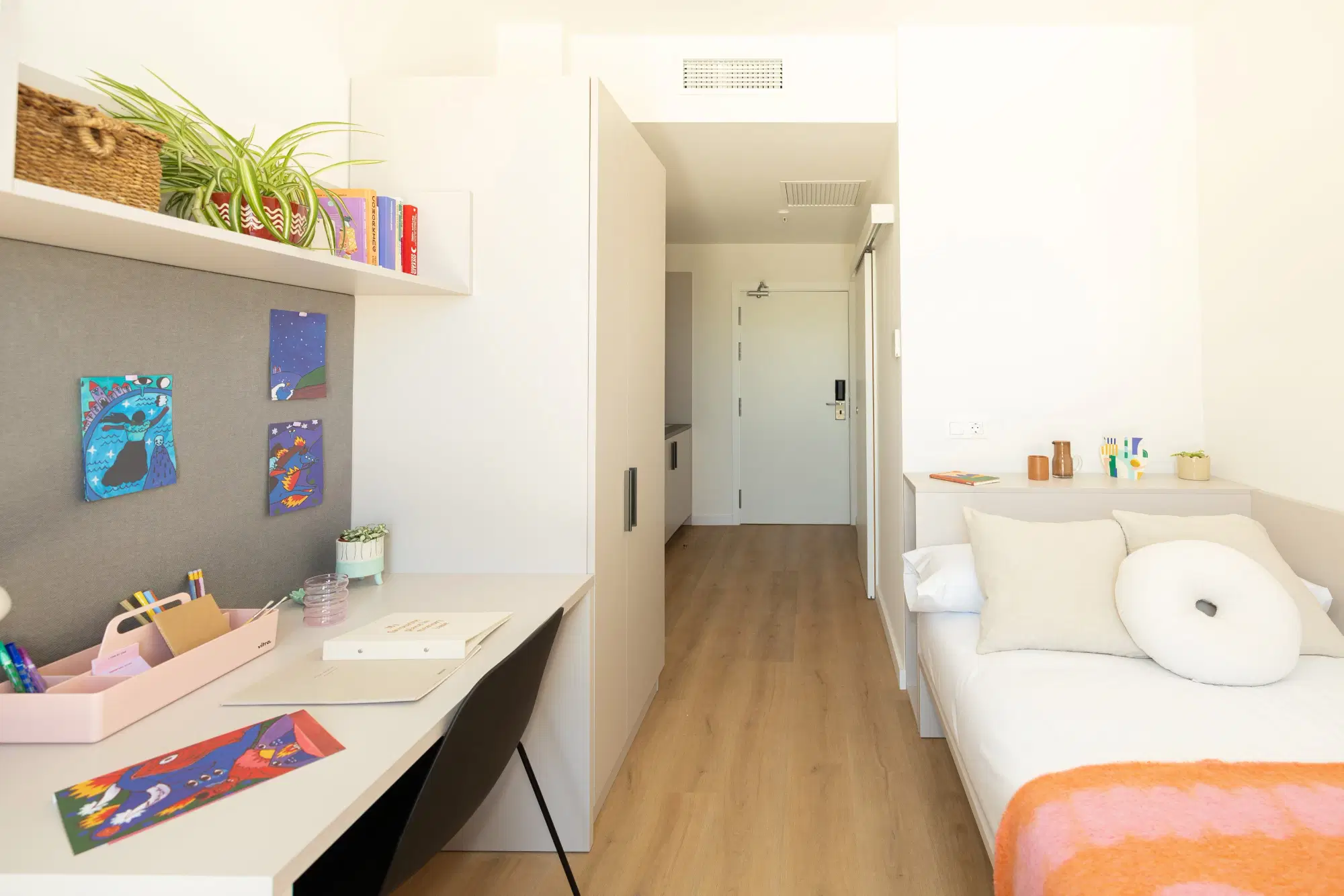 Canvas Student Salamanca Luna, Salamanca – Gold Ensuite