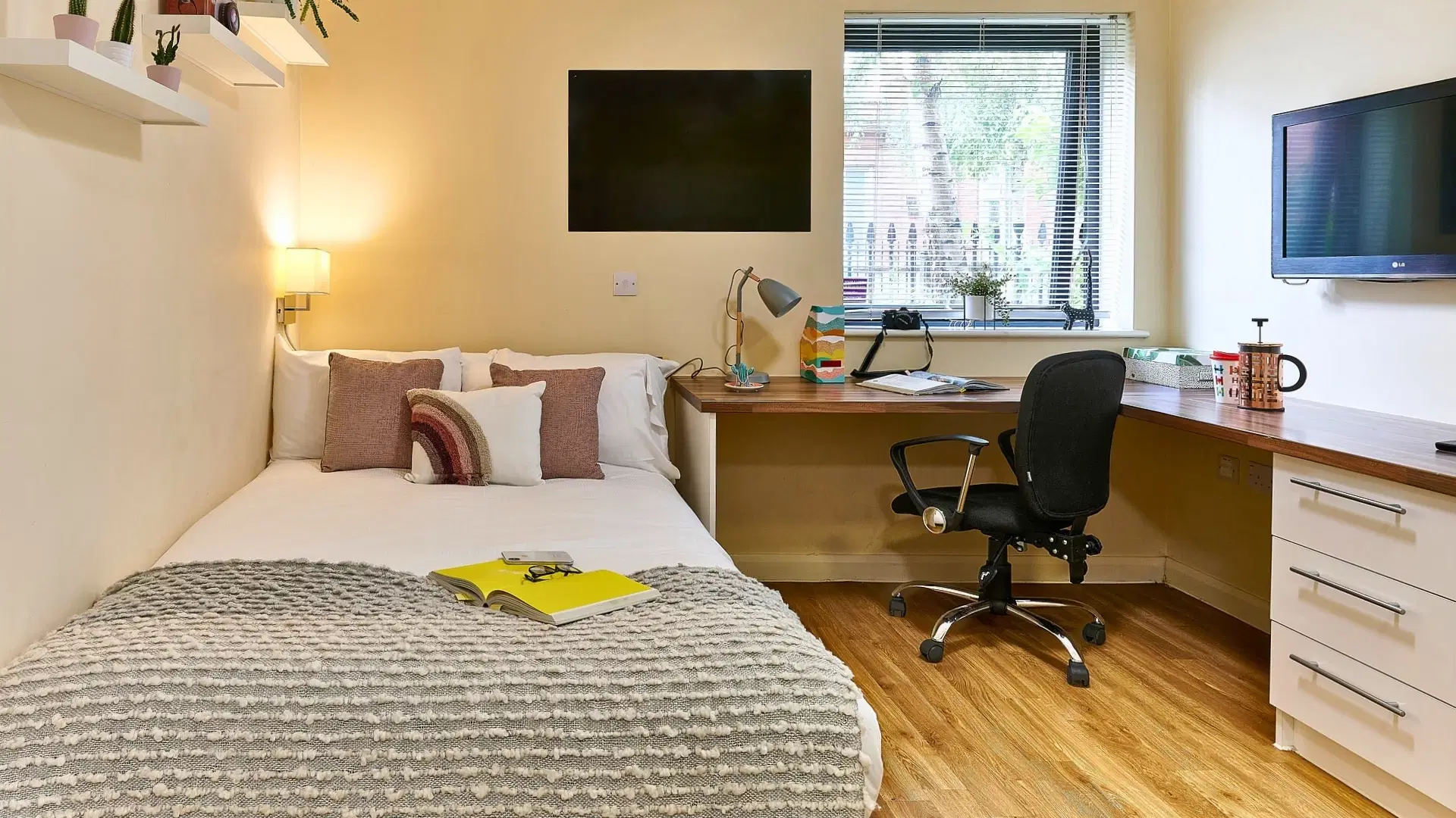 The Hub, London – Classic Studio