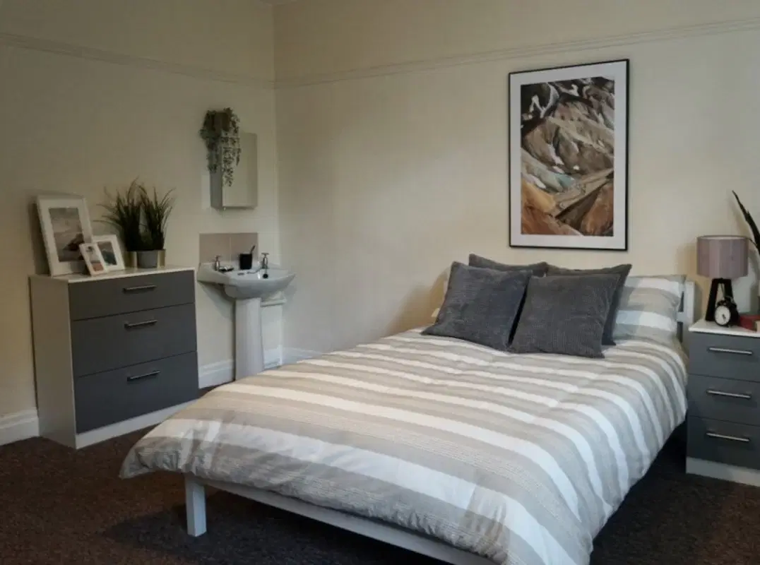Carfax Court Flats, Manchester – Studio | 8B