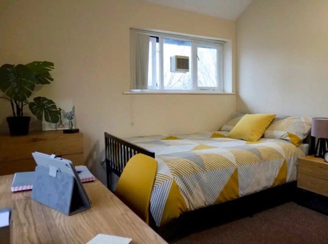 Carfax Court Flats, Manchester – Studio | 12C
