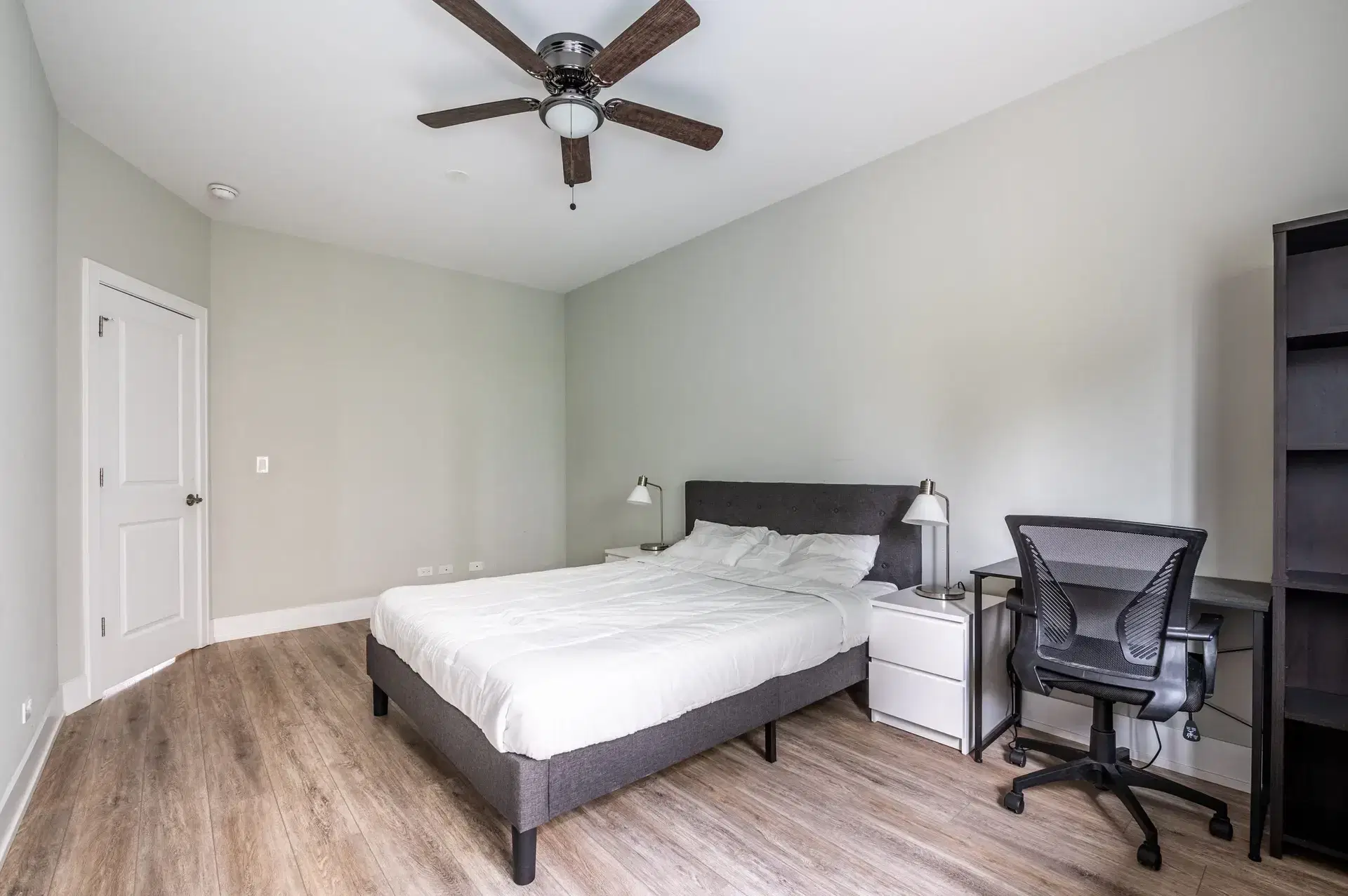 June Homes 60607, Chicago – #1507A: University Village - Little Italy