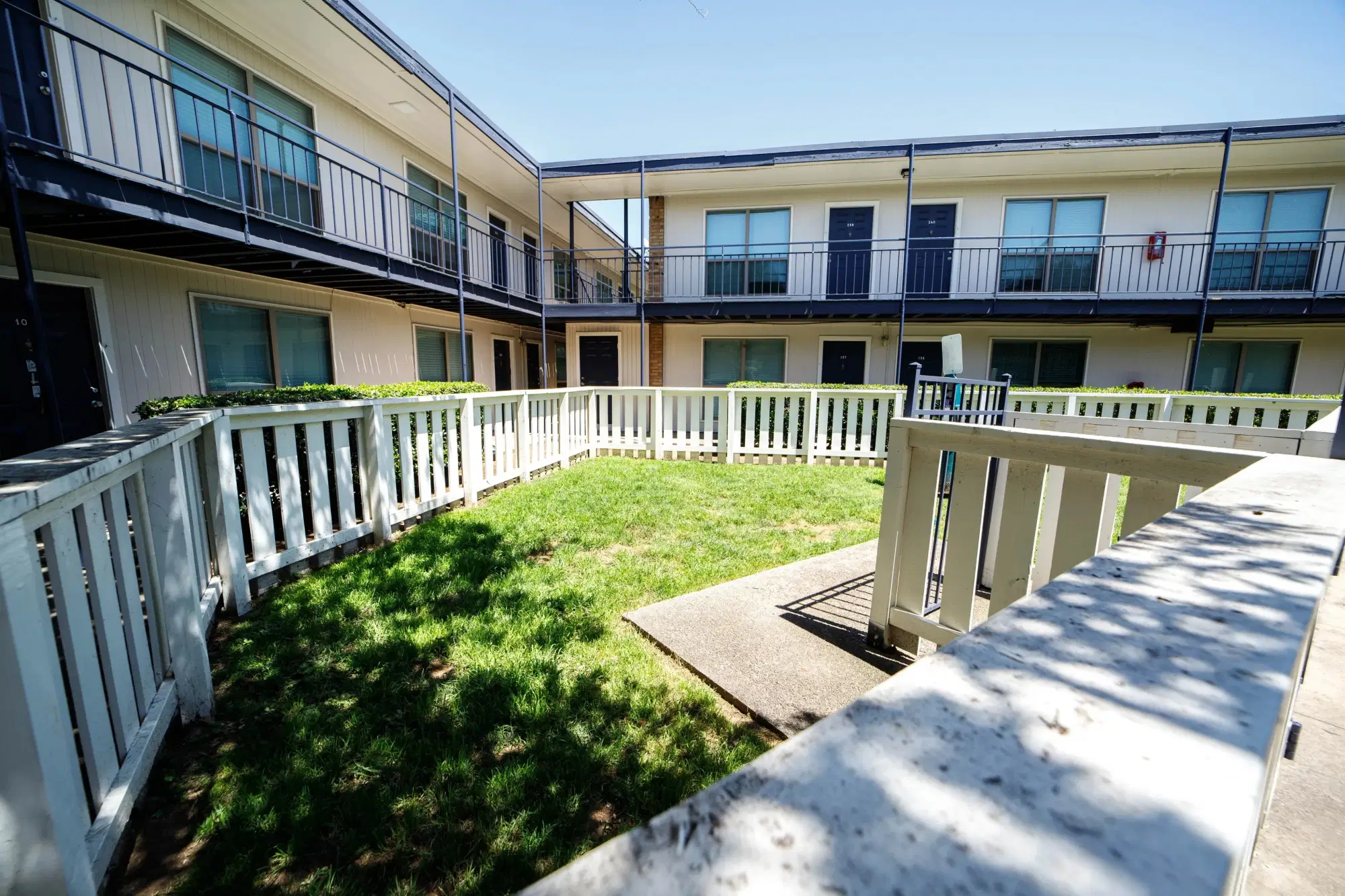 University Place, Denton – Exterior