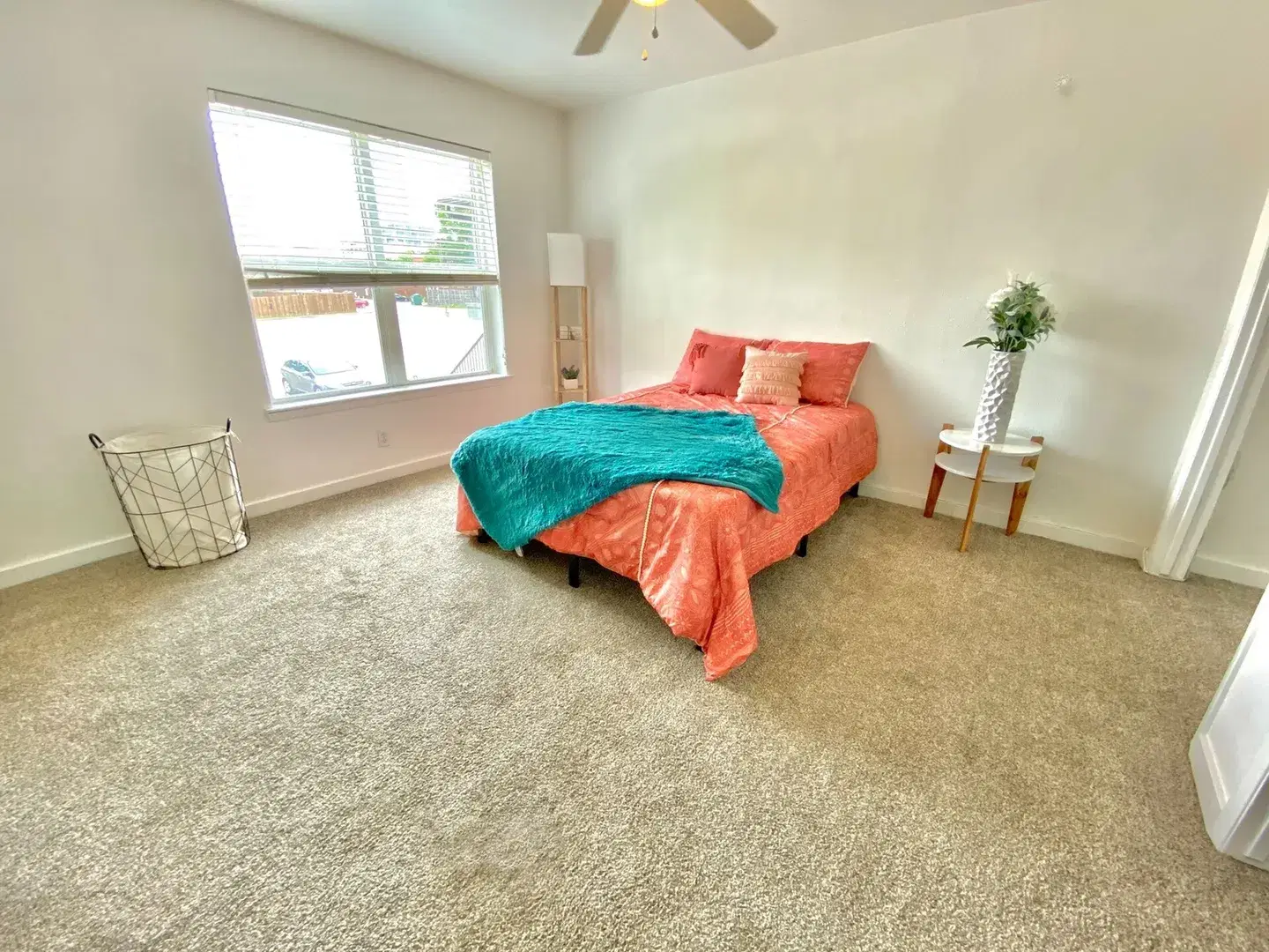 Zen Apartments, Denton