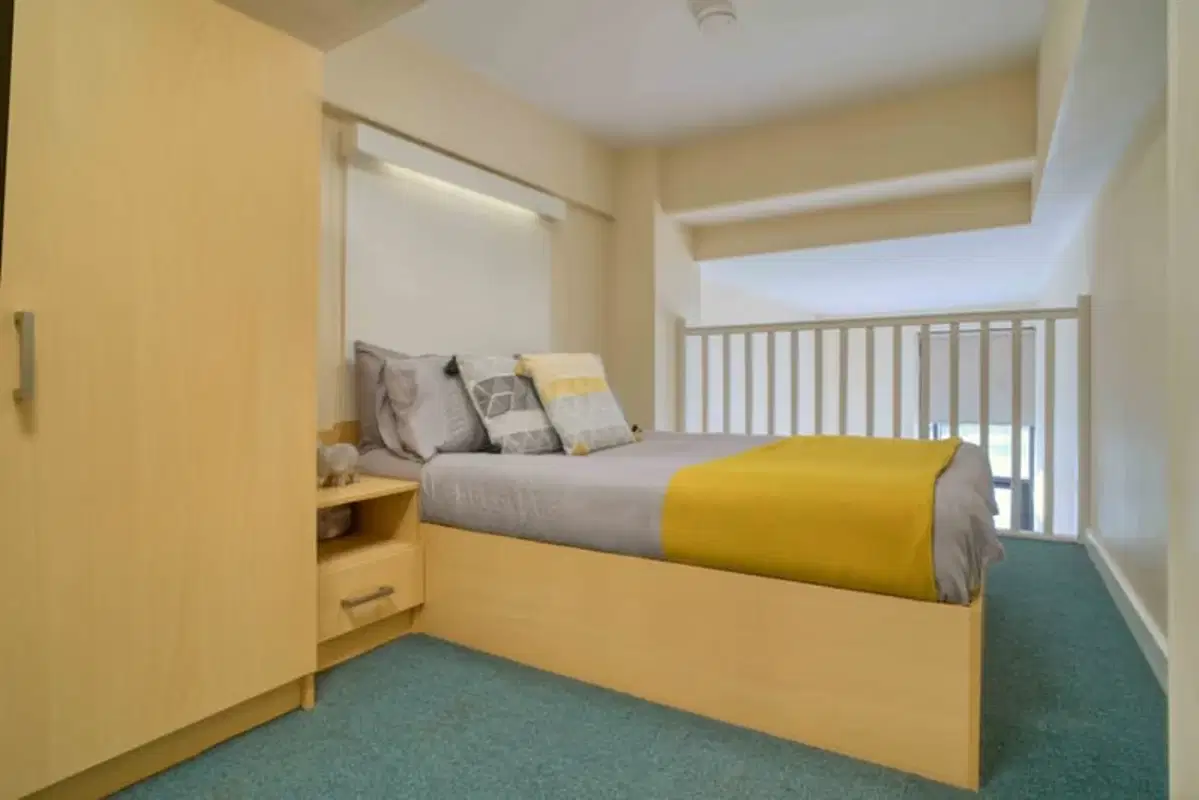 Brayford Quay, Lincoln – Mezzanine Studio