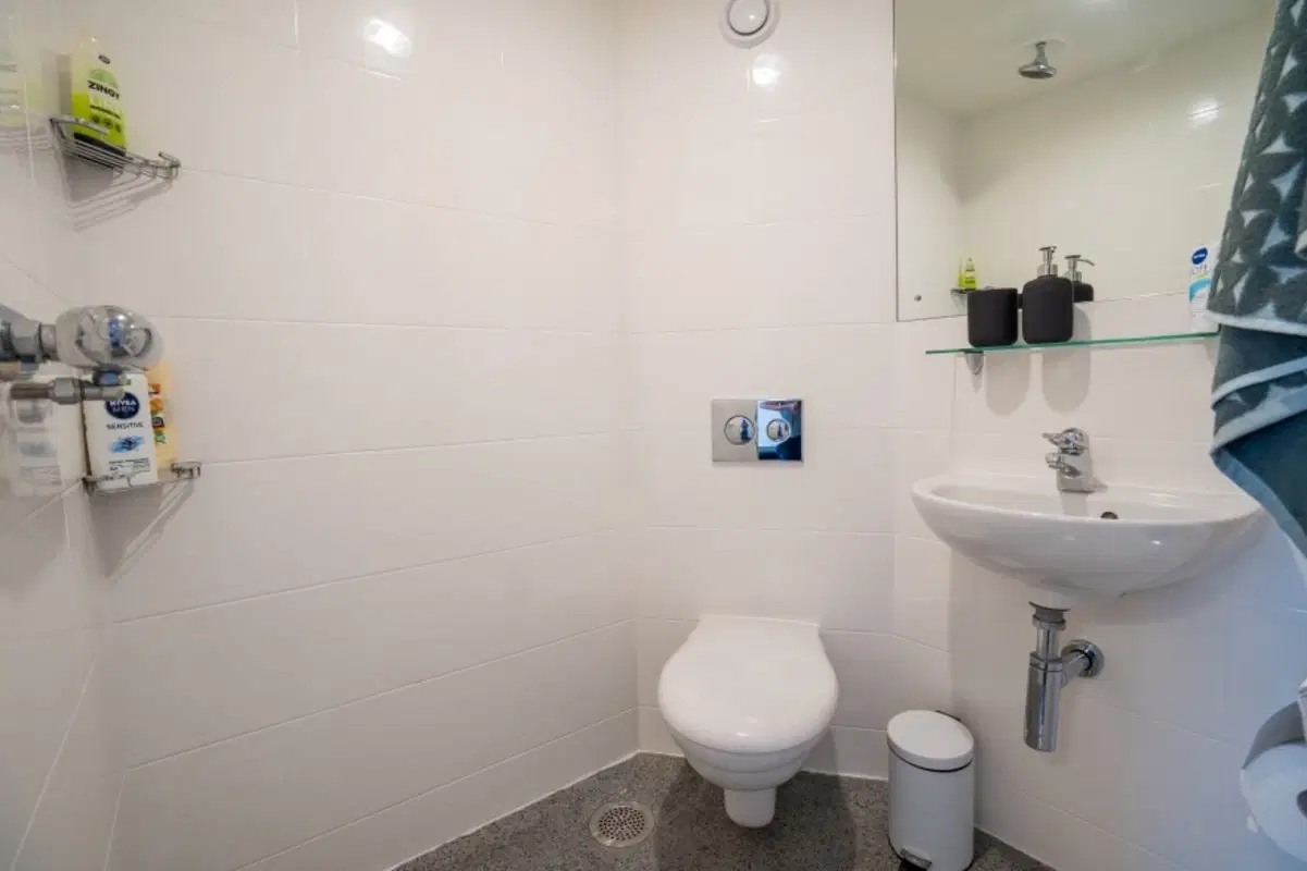 Byron Residence, Nottingham Trent University, Nottingham – Bathroom