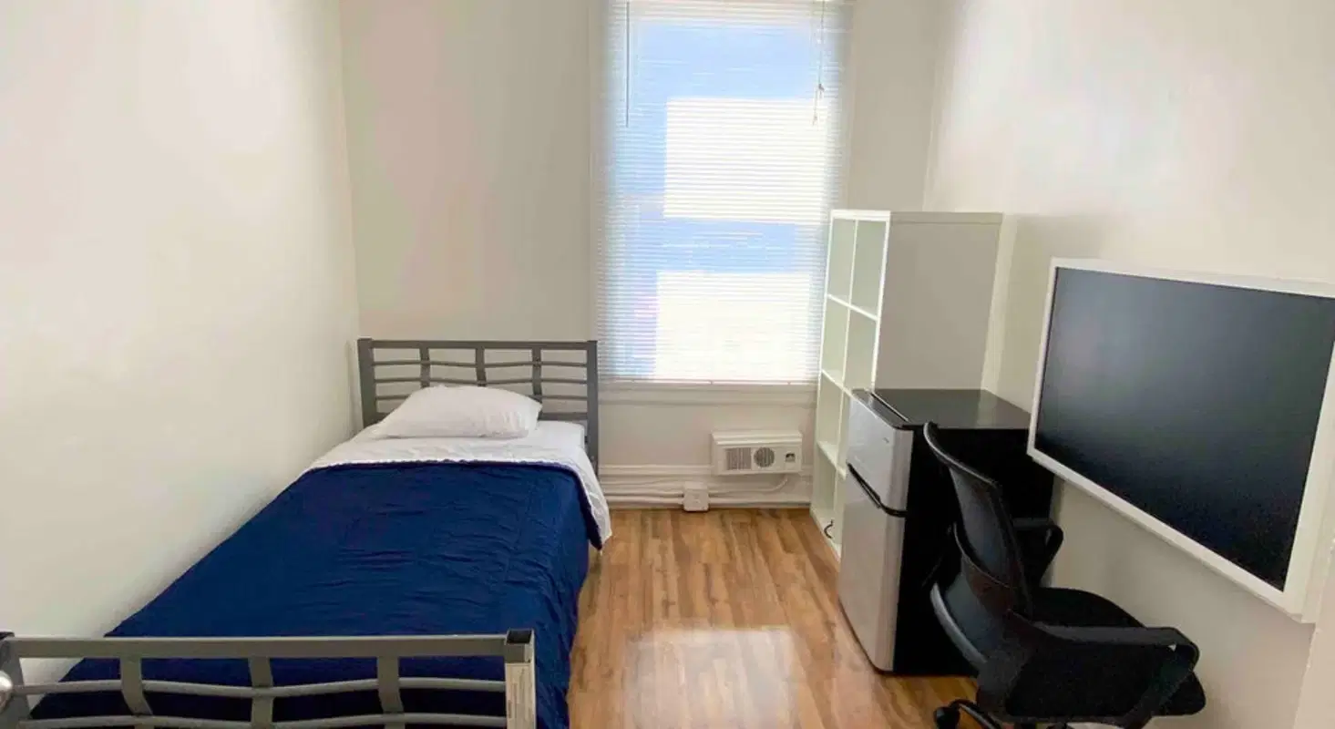 371 Columbus Residences, San Francisco – Private Room with Shared Bathroom | Large