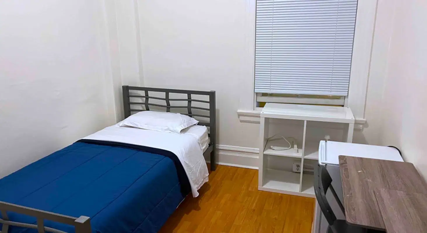 371 Columbus Residences, San Francisco – Private Room with Shared Bathroom | Small