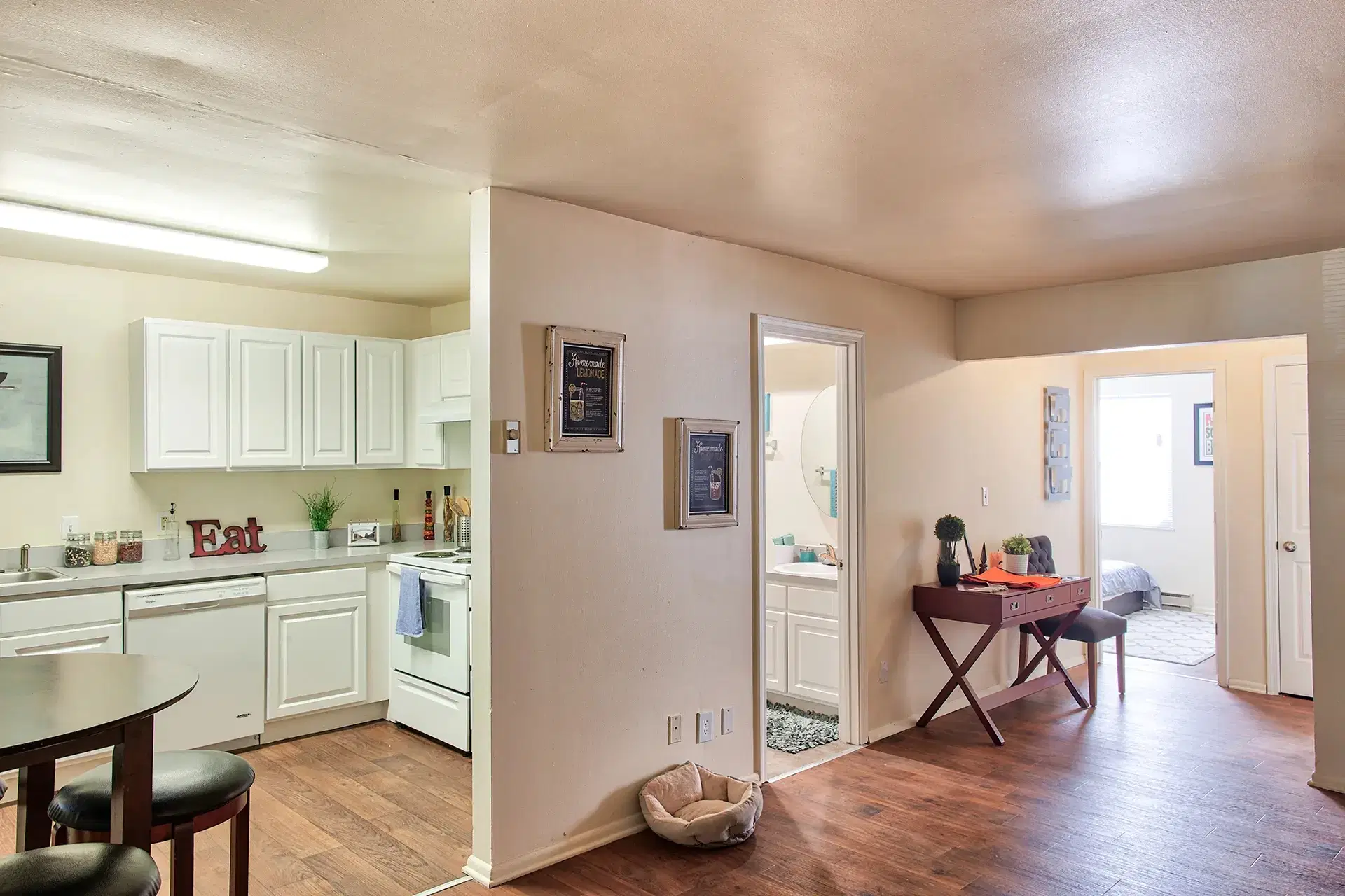 Launch, West Lafayette – Room