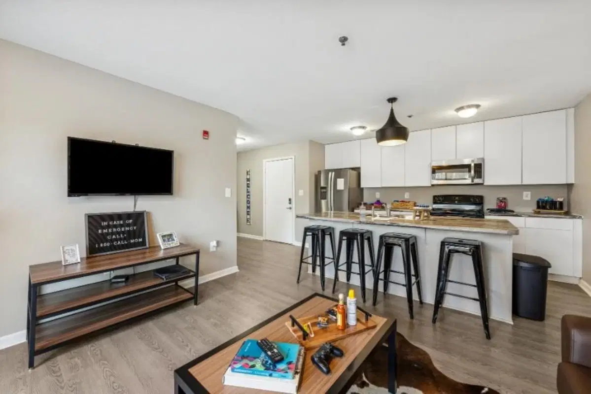 The Harbor, Johnson City – Kitchen