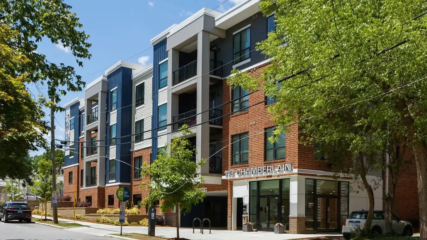 Maxwell, Raleigh – Exterior