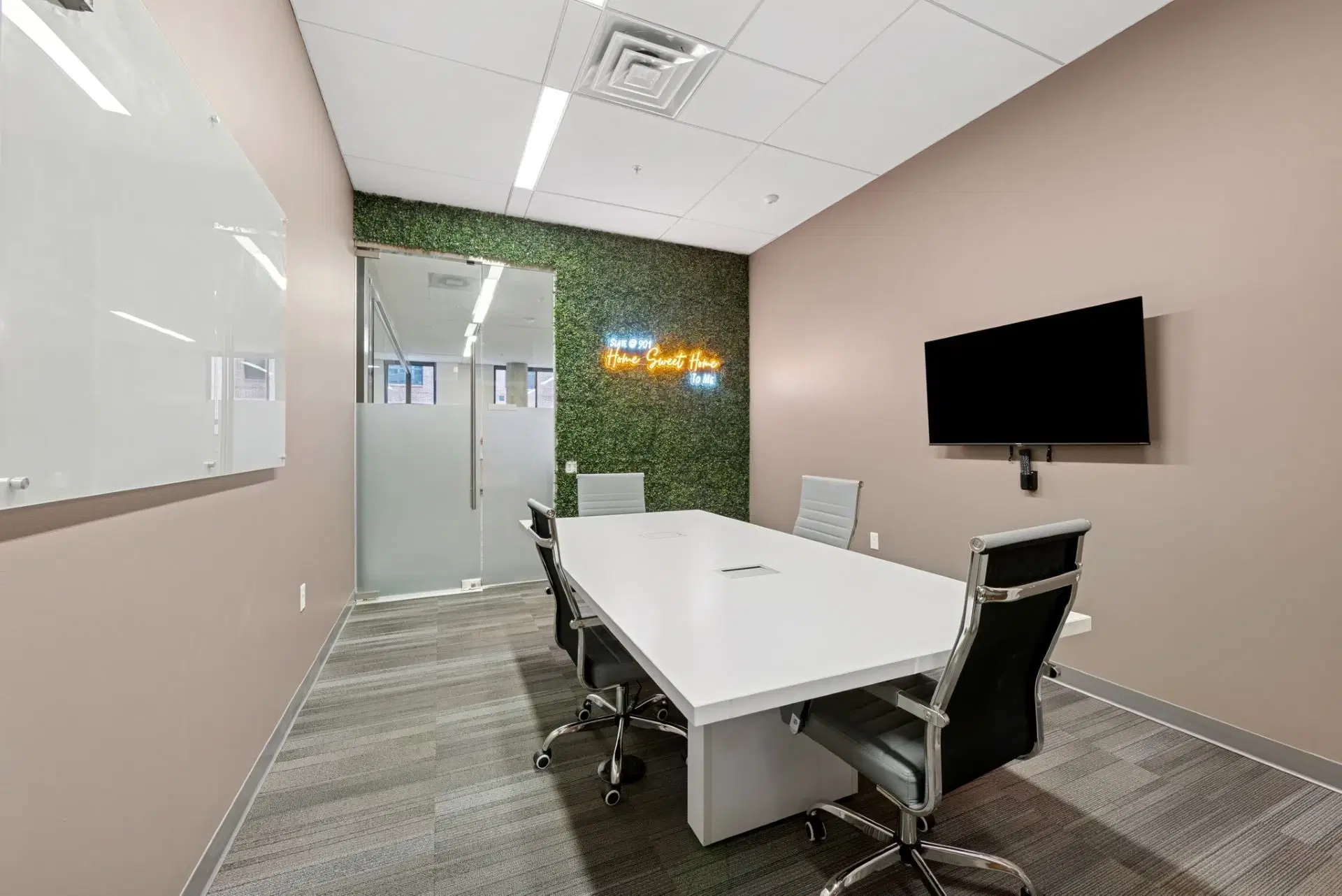 Slate at 901, Knoxville – Amenities