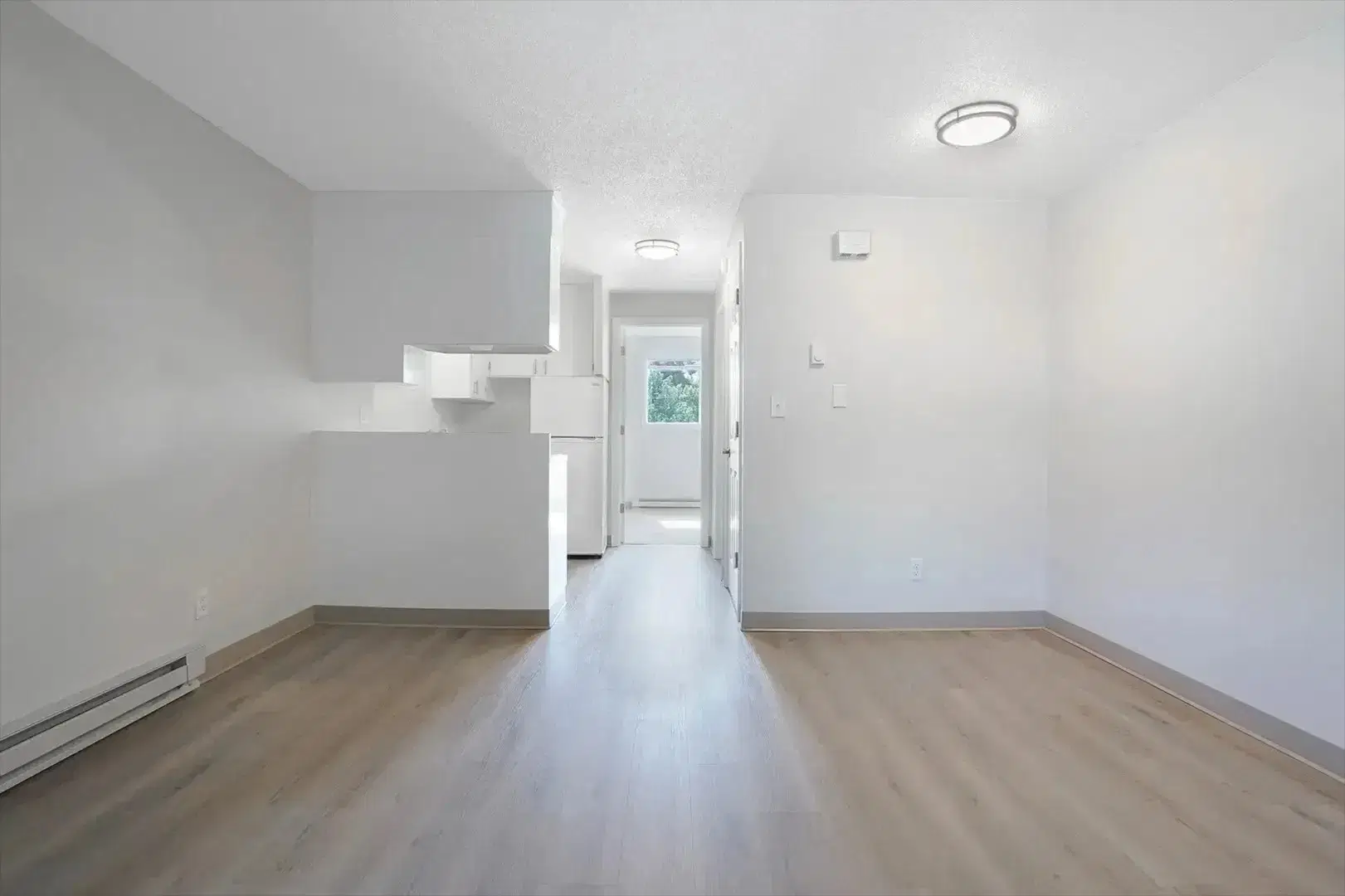 The Vicinity, Corvallis – Room