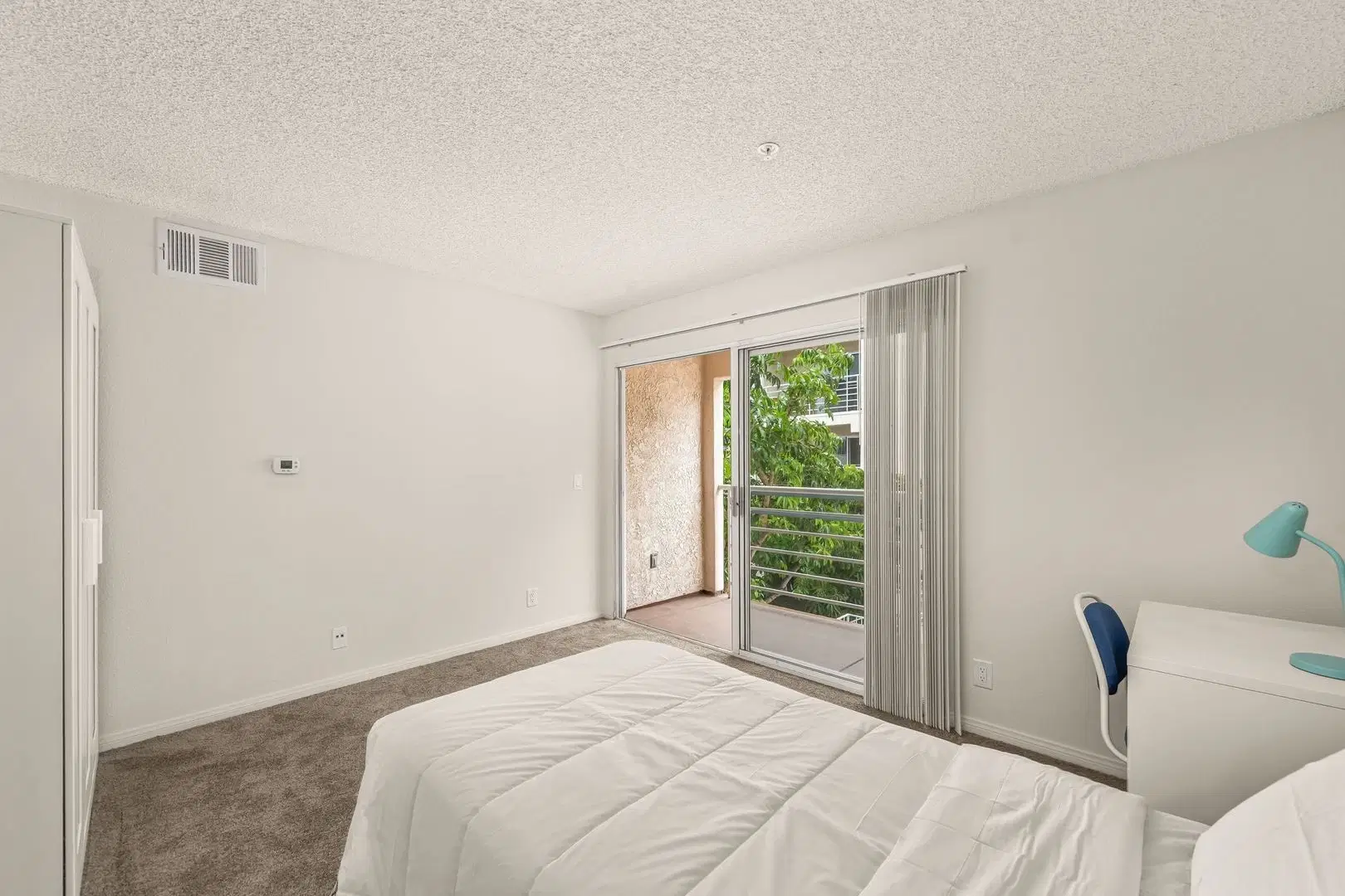 7699 Palmilla Drive, San Diego – Private Room (2 Bed - 2 Bath)